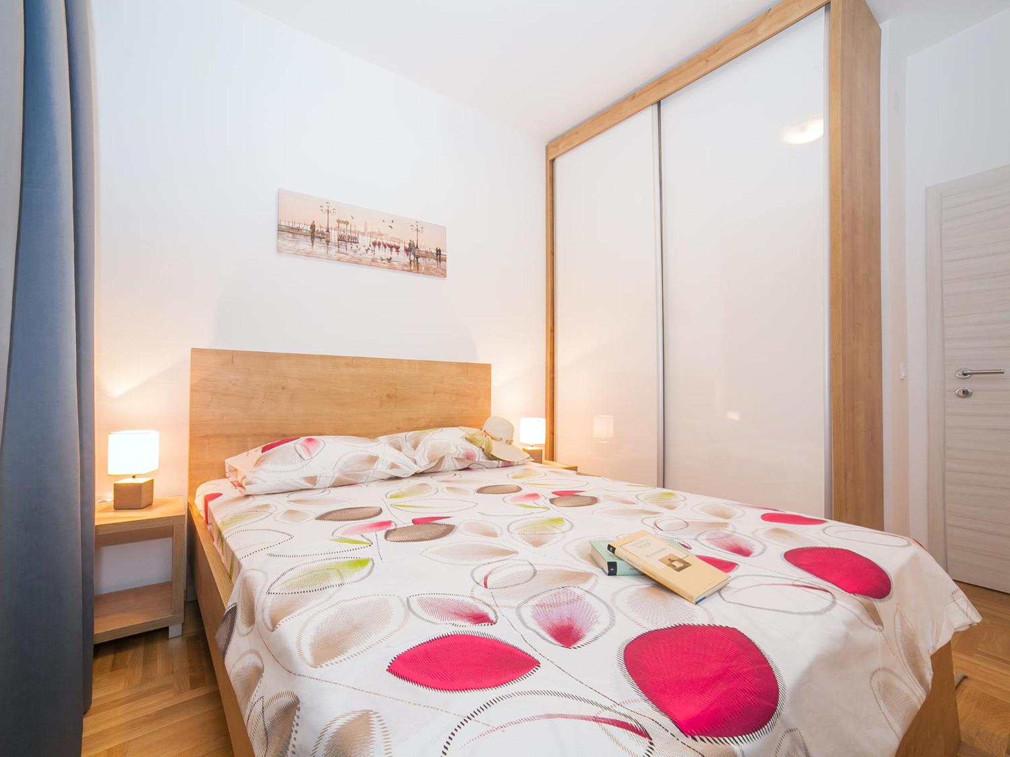 Two-Bedroom Apartment with Balcony photo 3