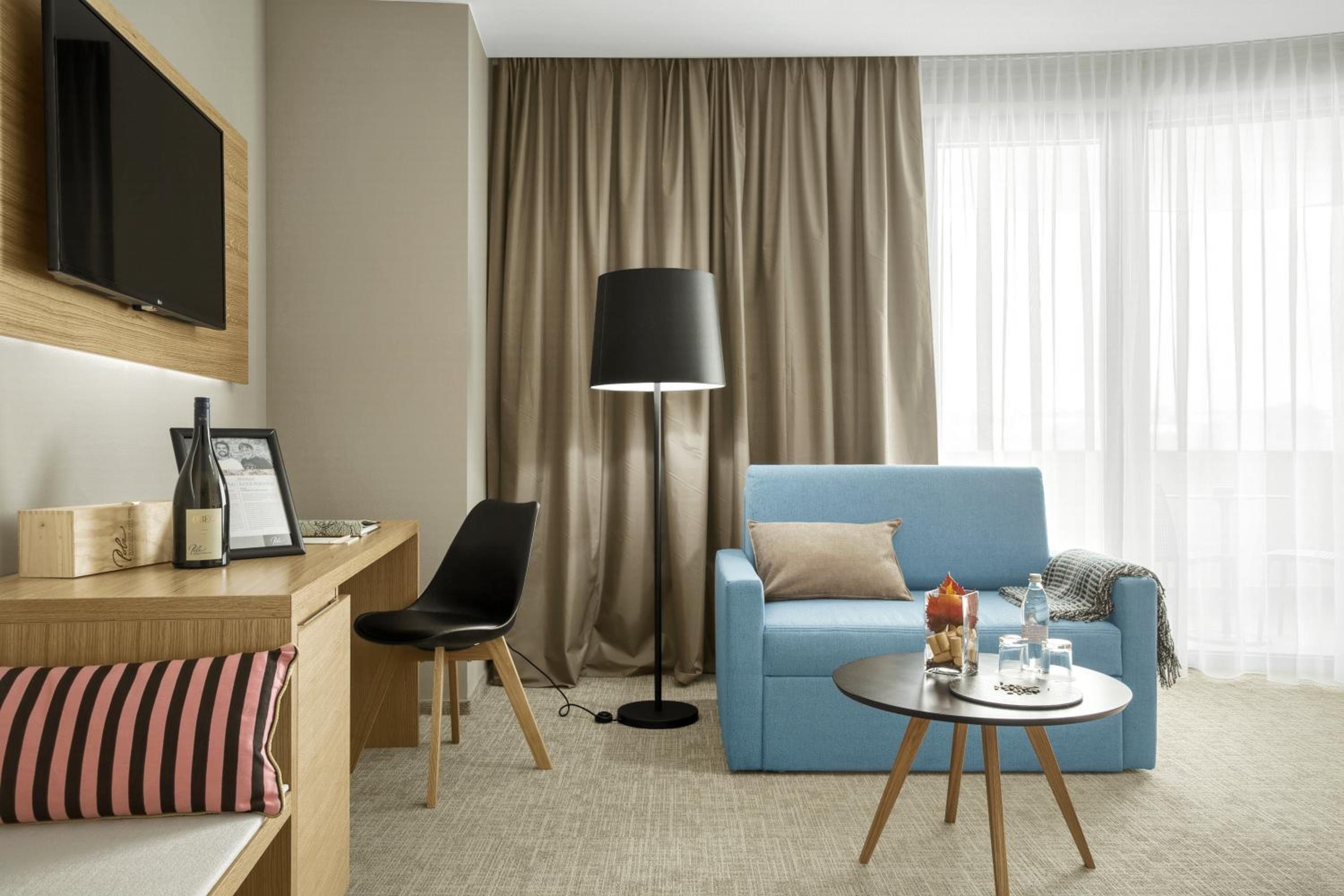 Superior Twin Room - Photo 4