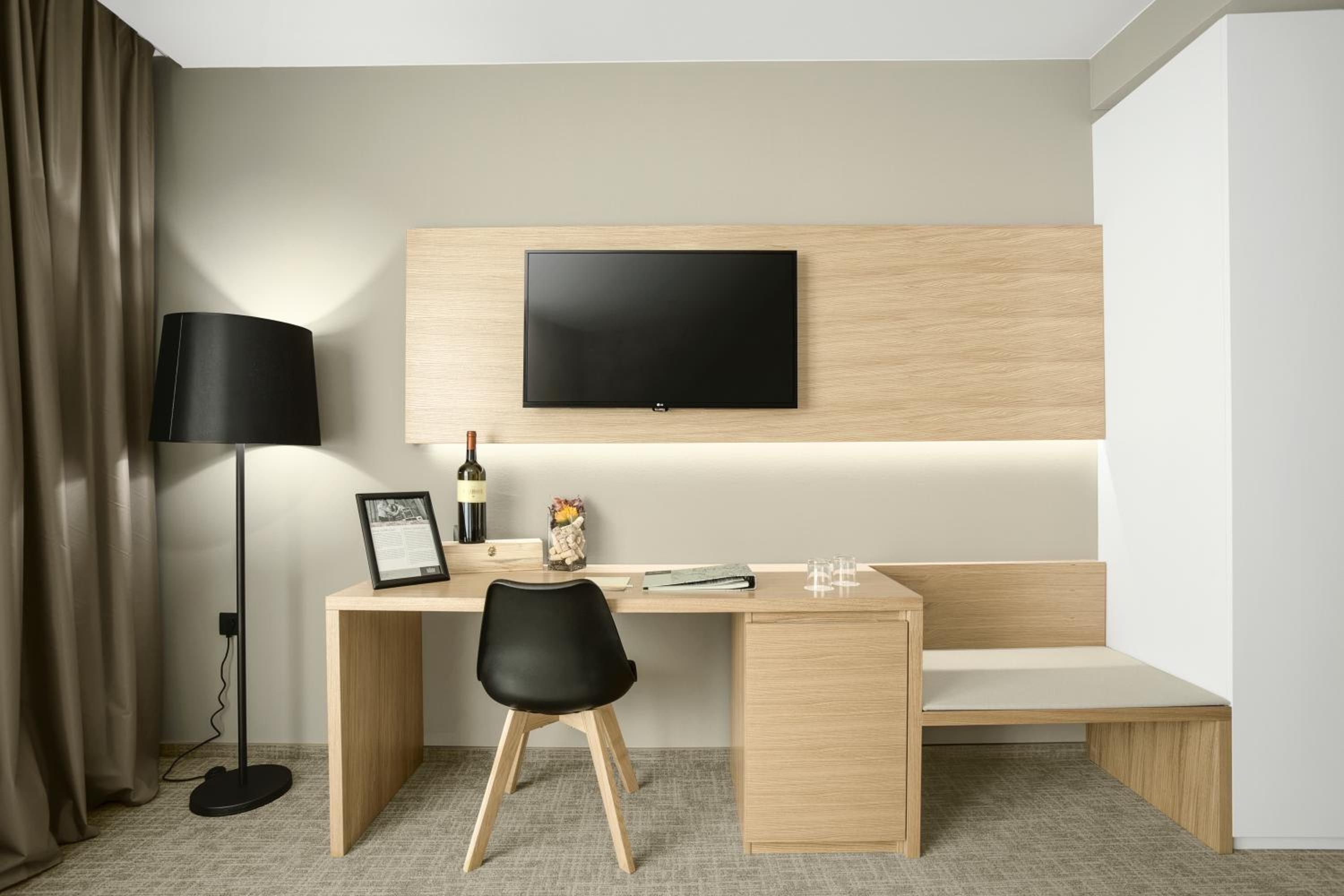 Superior Twin Room - Photo 3