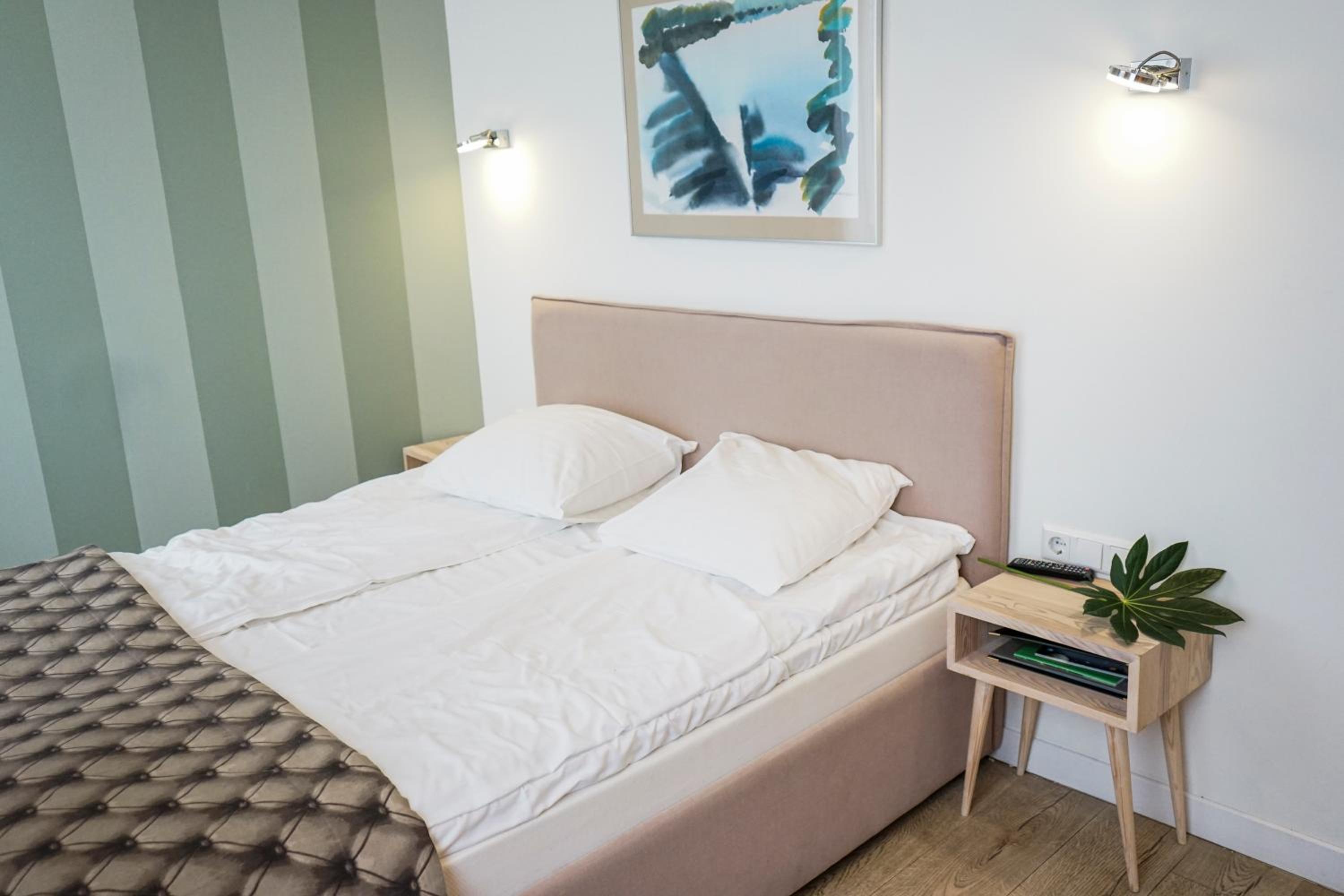Double Room - Photo 15