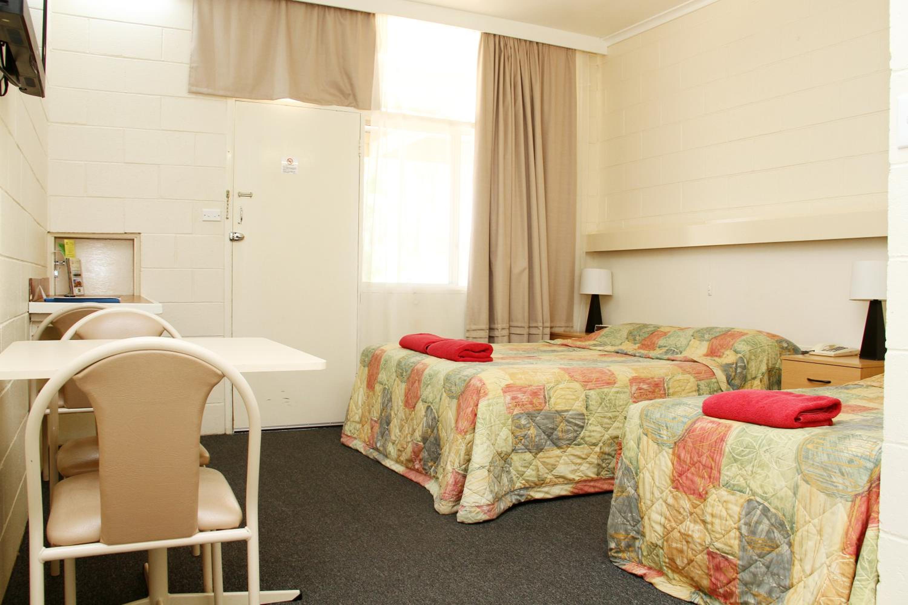 Standard Twin Room photo 1