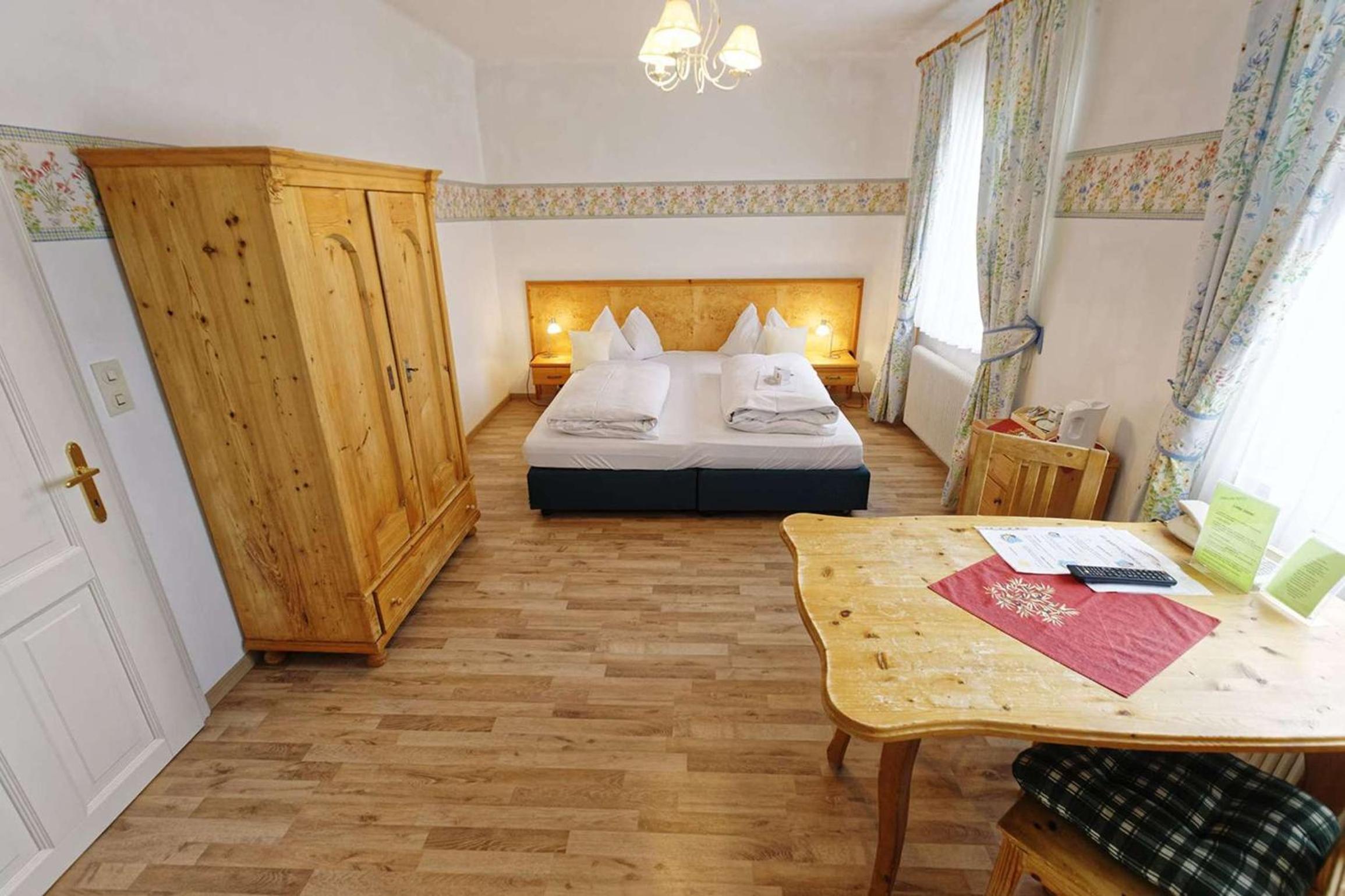 Double or Twin Room photo 1