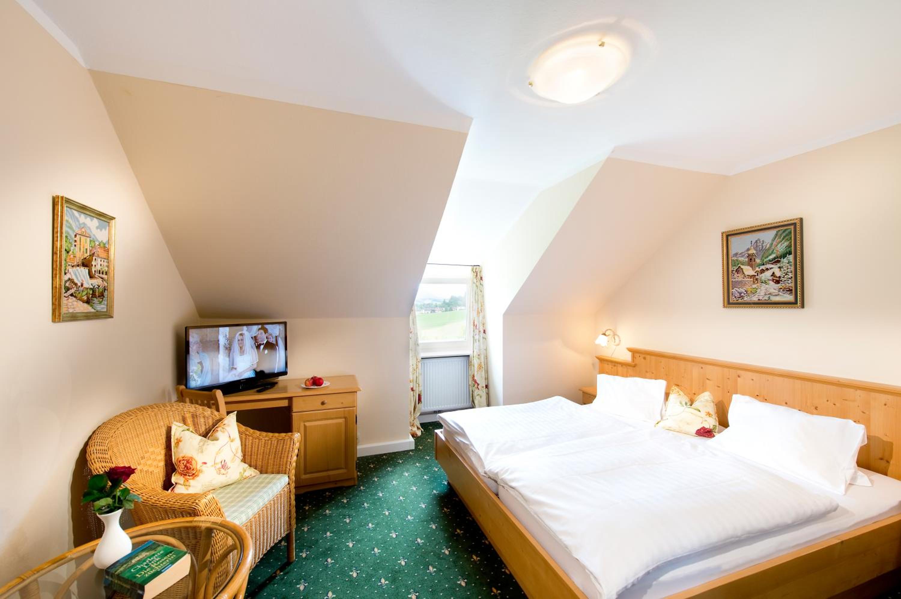 Single Room photo 3