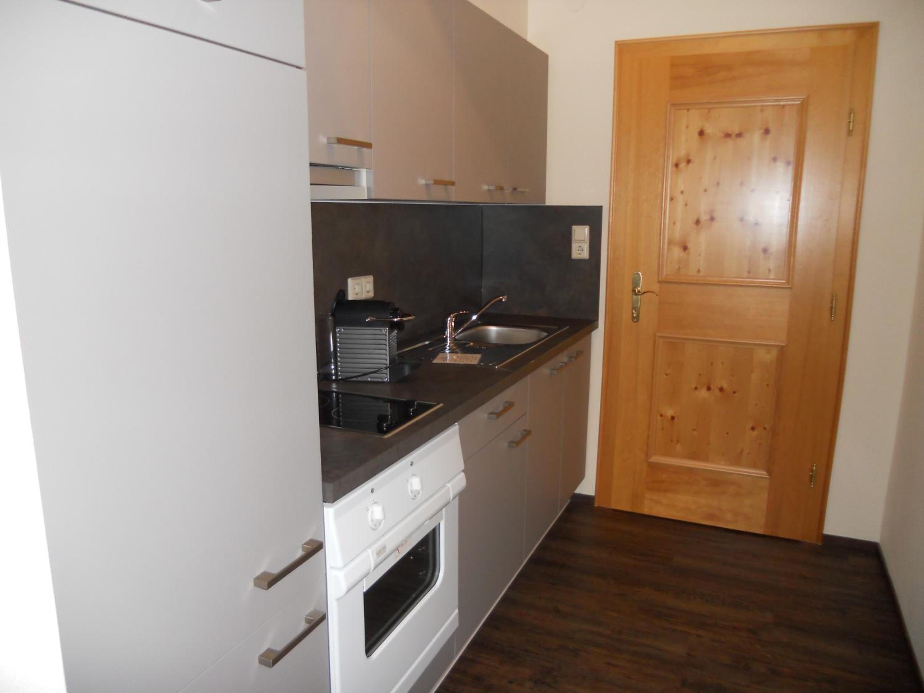 Studio Apartment photo 2