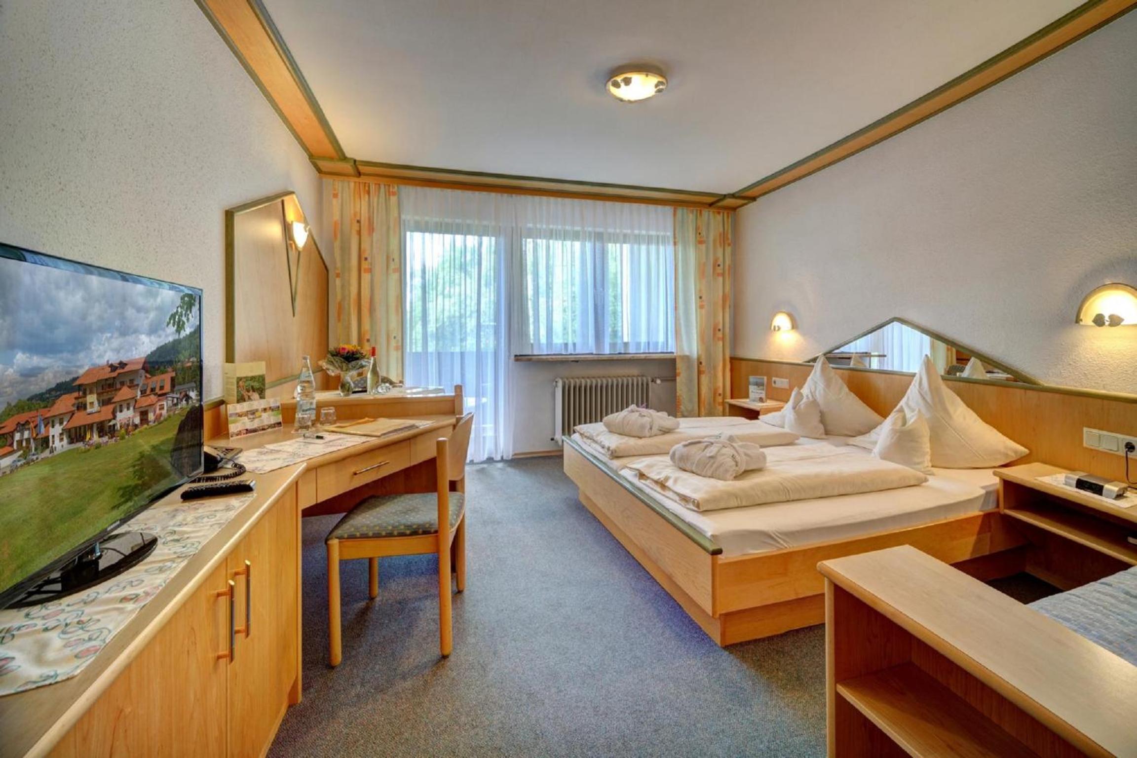 Standard Double Room photo 2