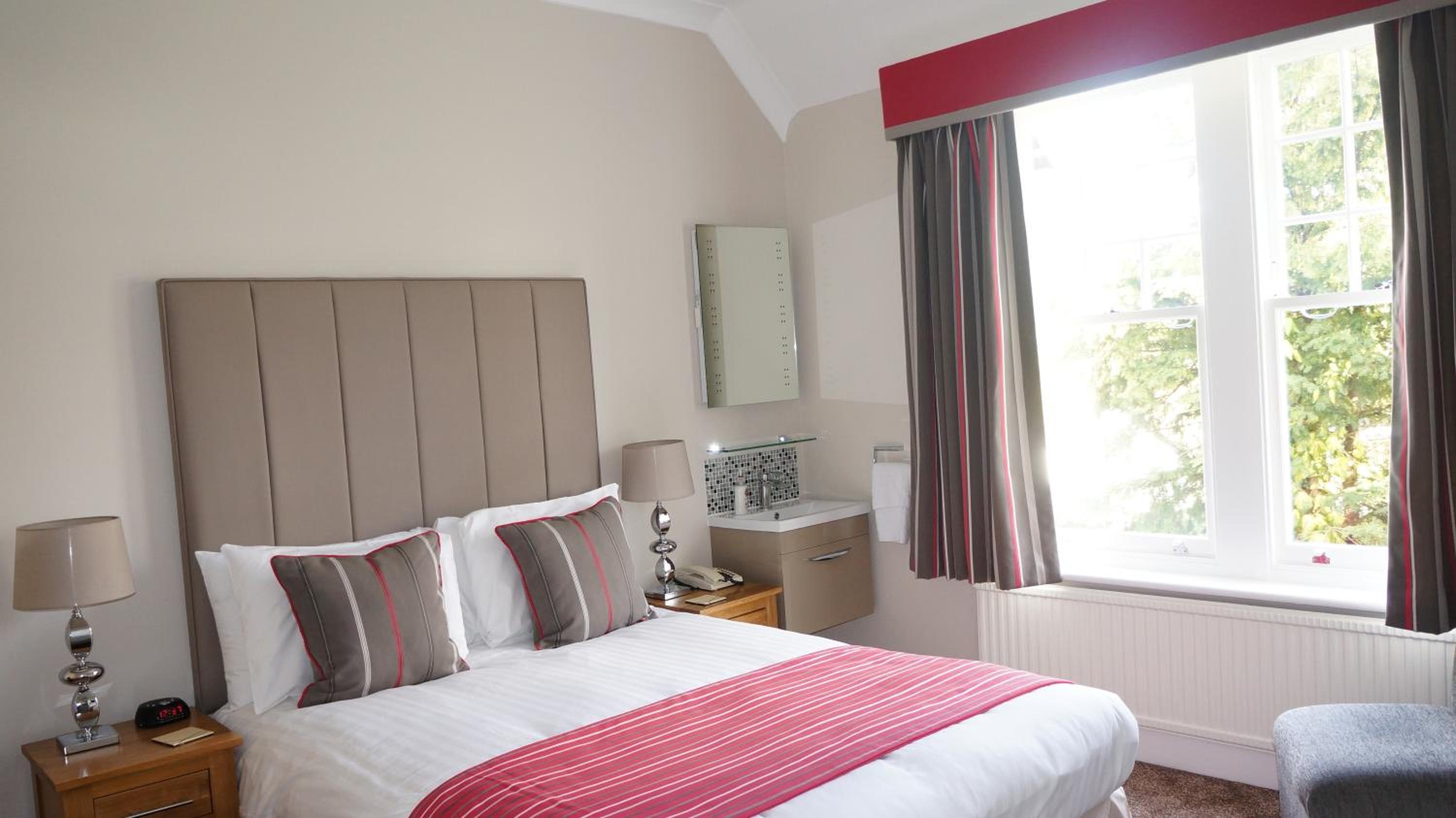 Standard Double Room - Photo 5