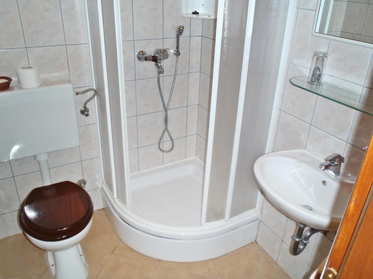 Studio Apartment with Sea View - Photo 3