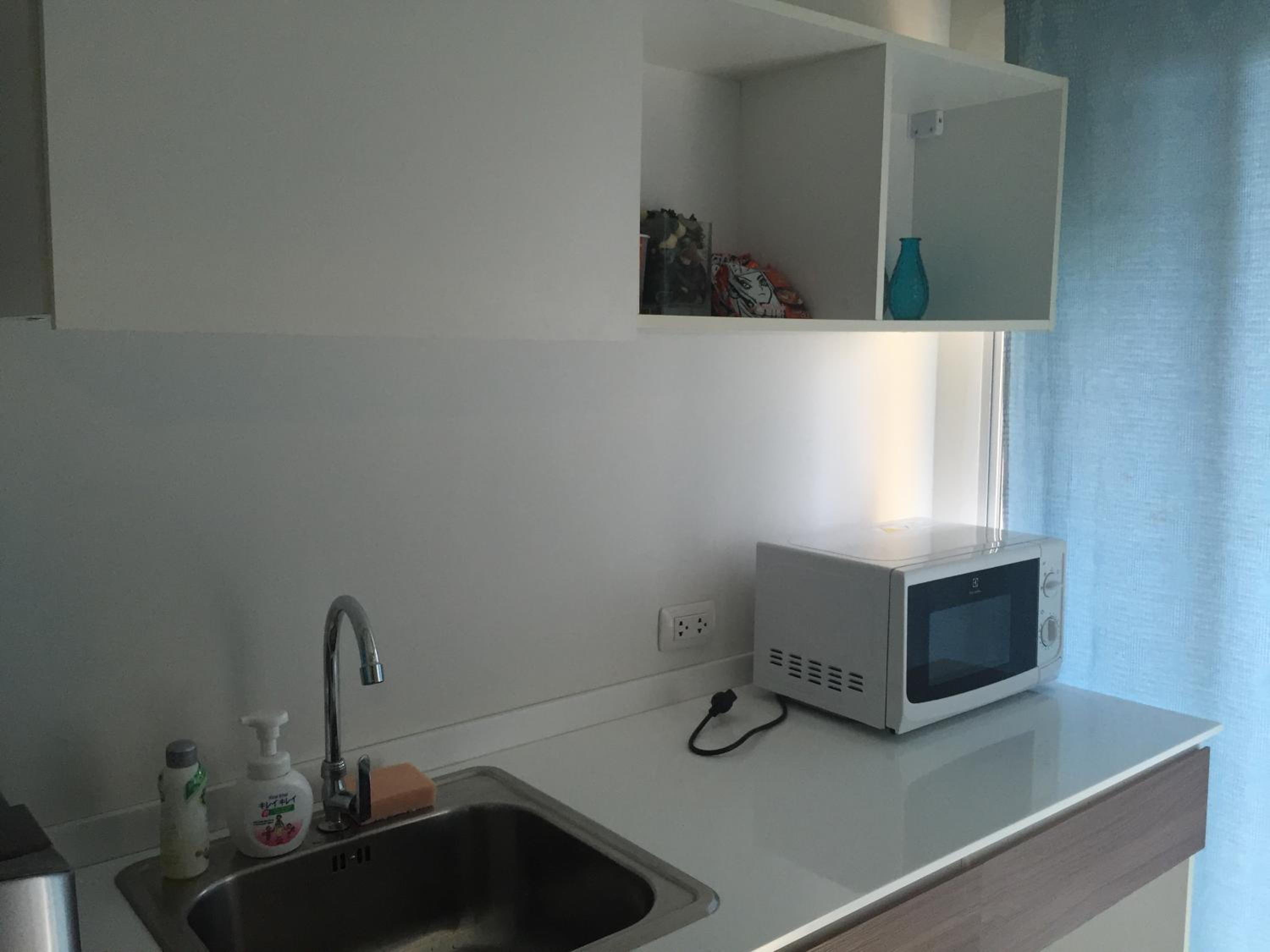Apartment with Mountain View - Photo 12