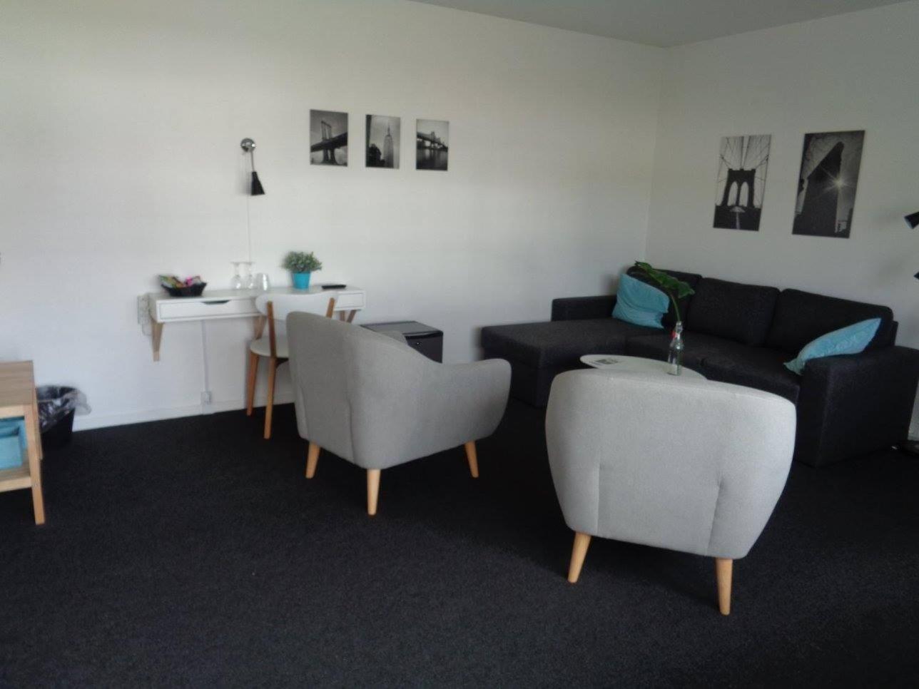 Suite - Photo 2