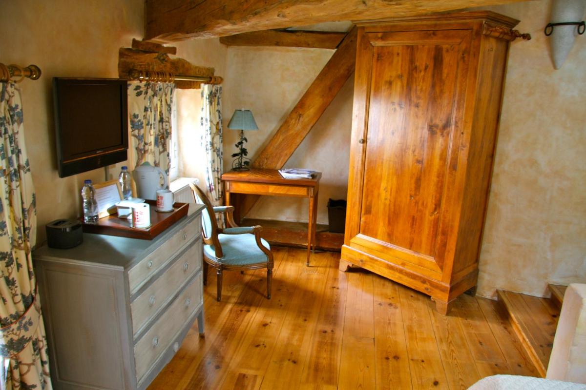 Queen Room - Photo 2