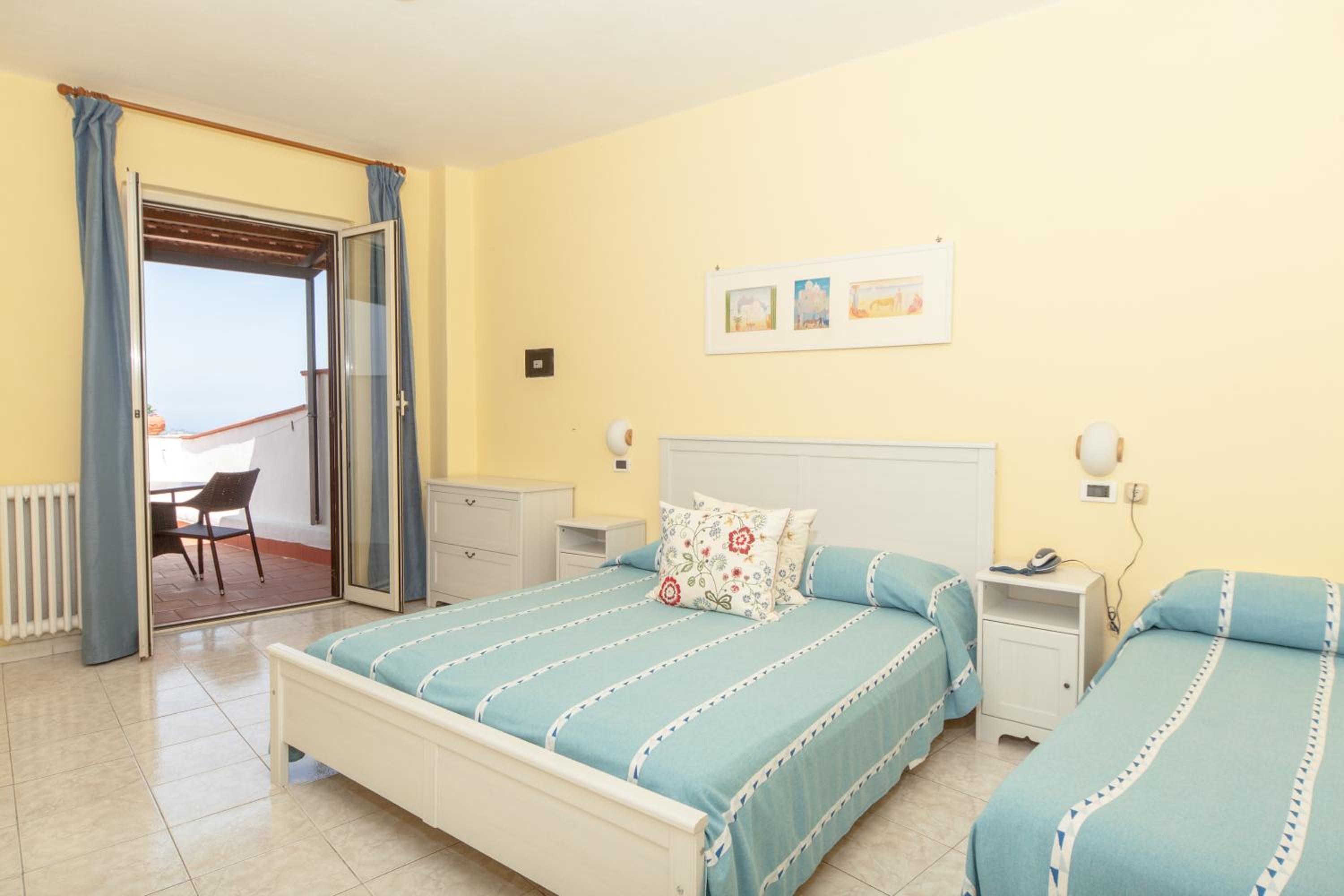 Comfort Double Room with Sea View