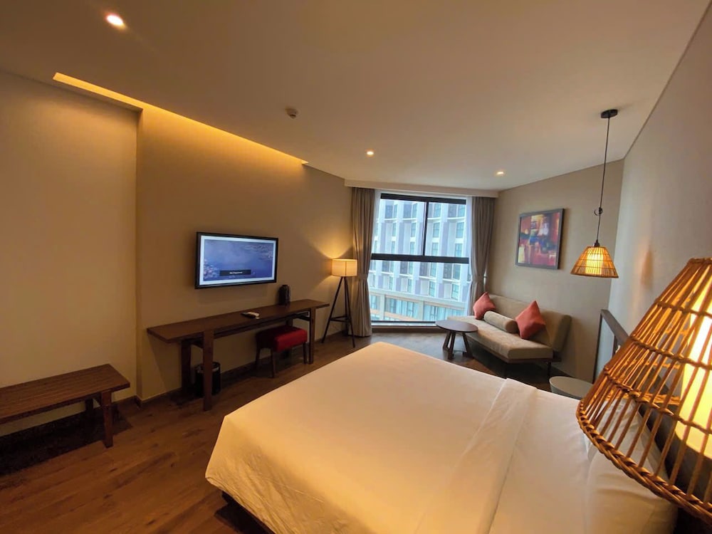 Deluxe Single Room, Partial Sea View photo 3