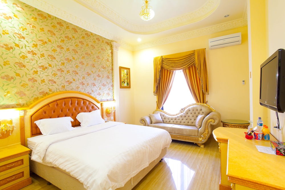 Deluxe Room - Photo 3