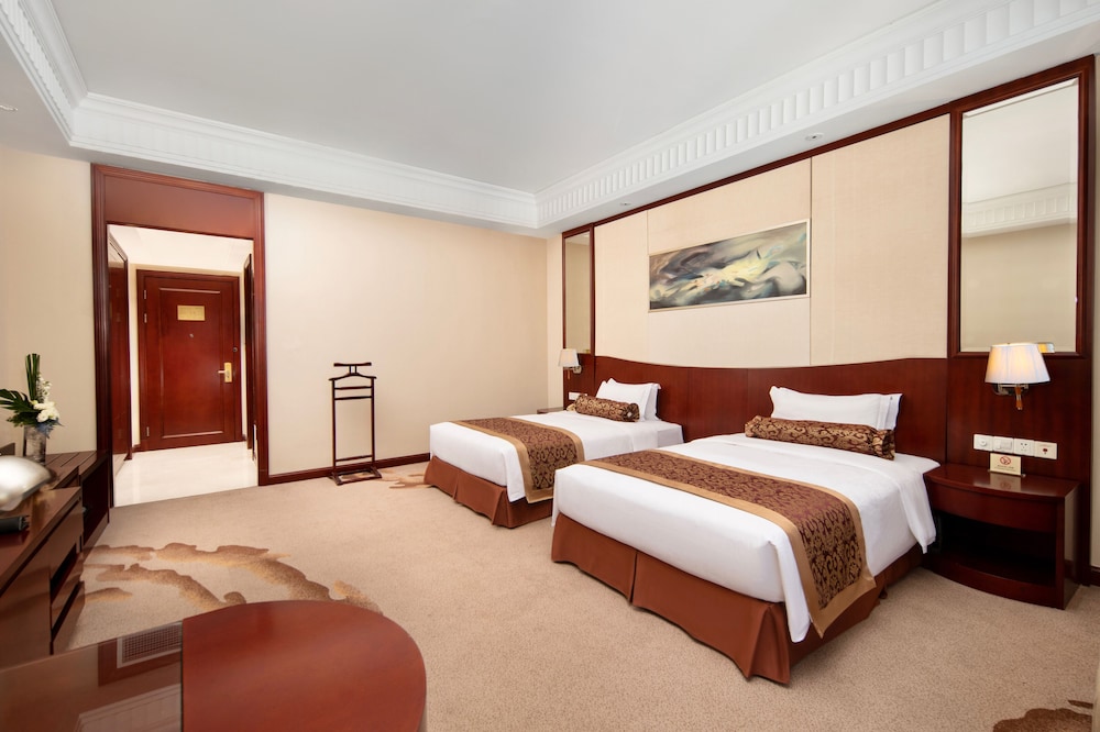 Luxury Twin Room