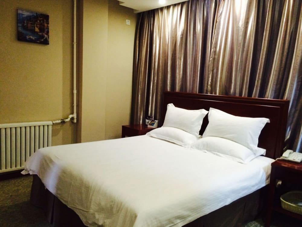 Standard Double Room photo 2