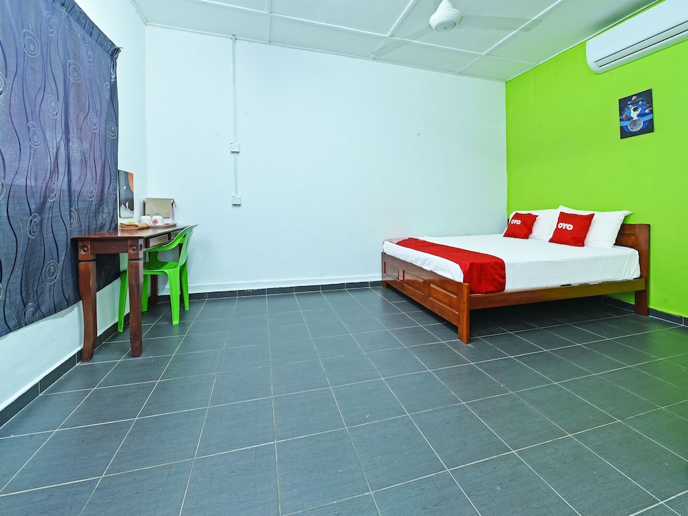 Deluxe Double Room, 1 Queen Bed photo 3