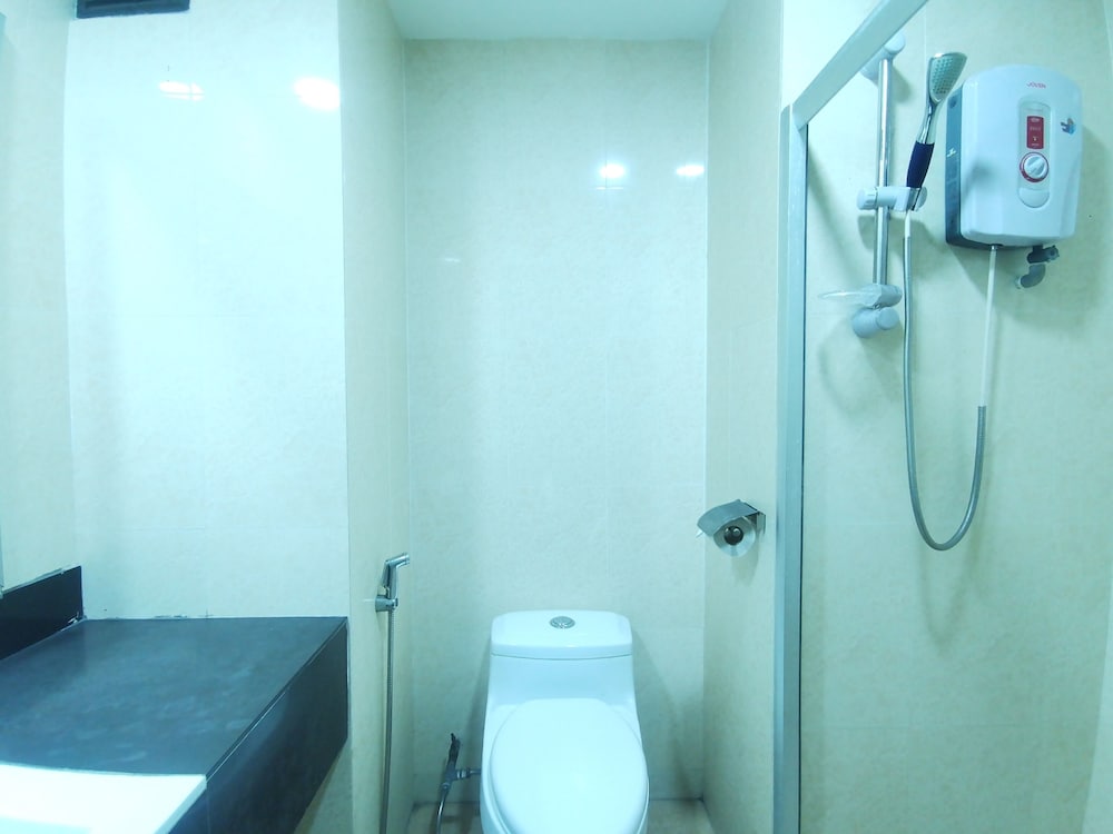 Deluxe Twin Room photo 2