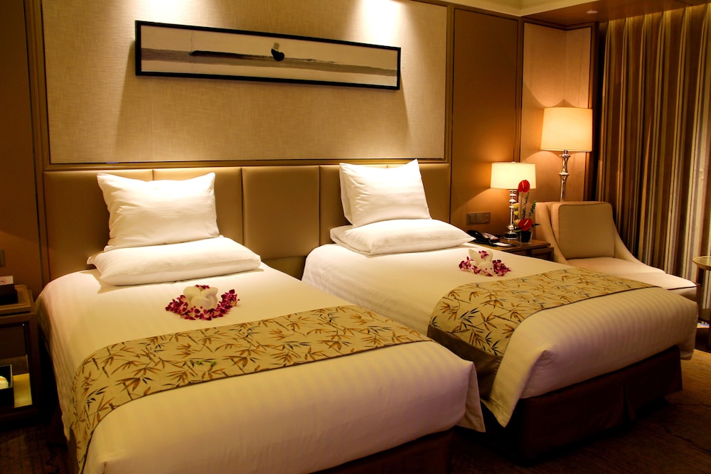 Deluxe Room, City View