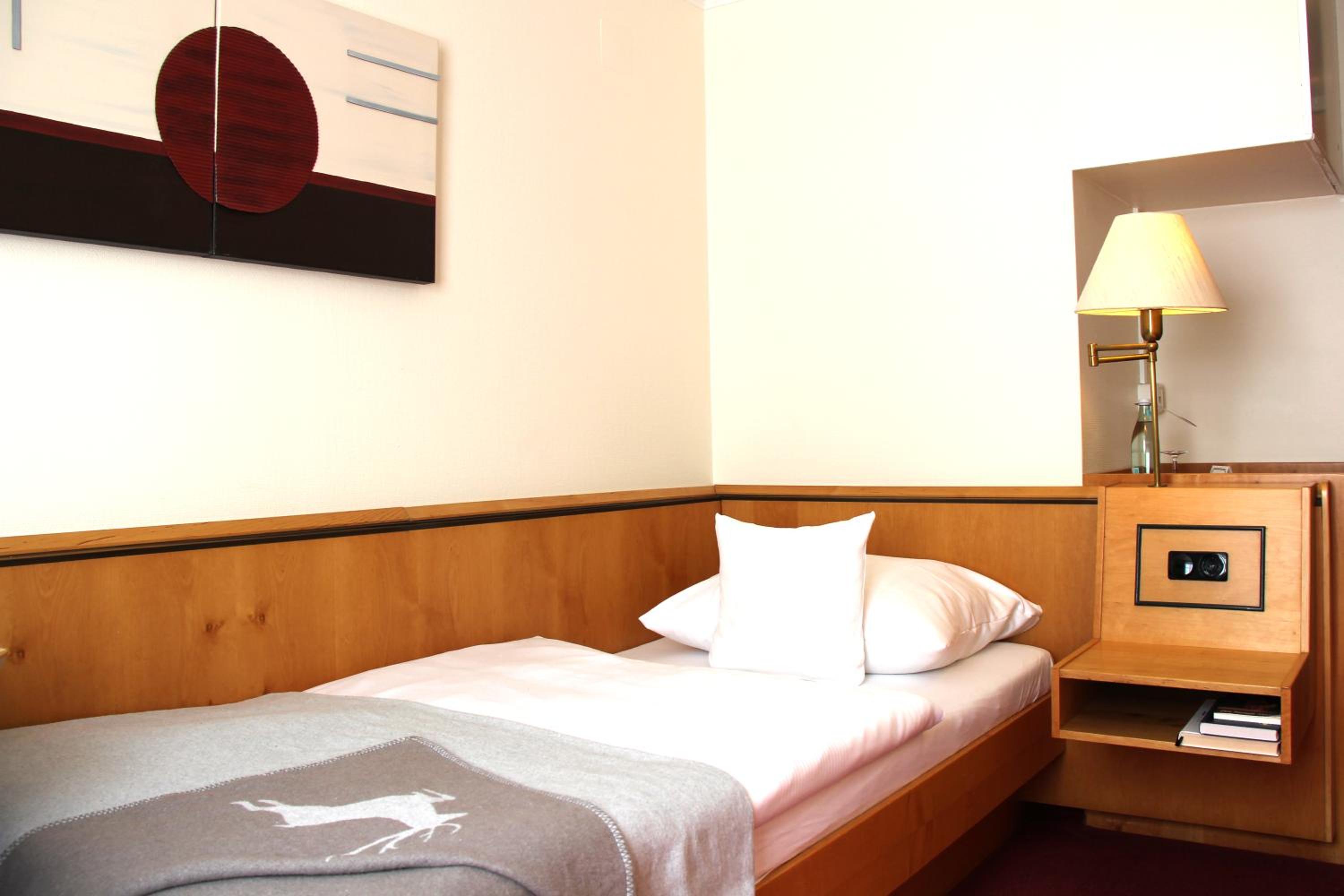 Standard Single Room