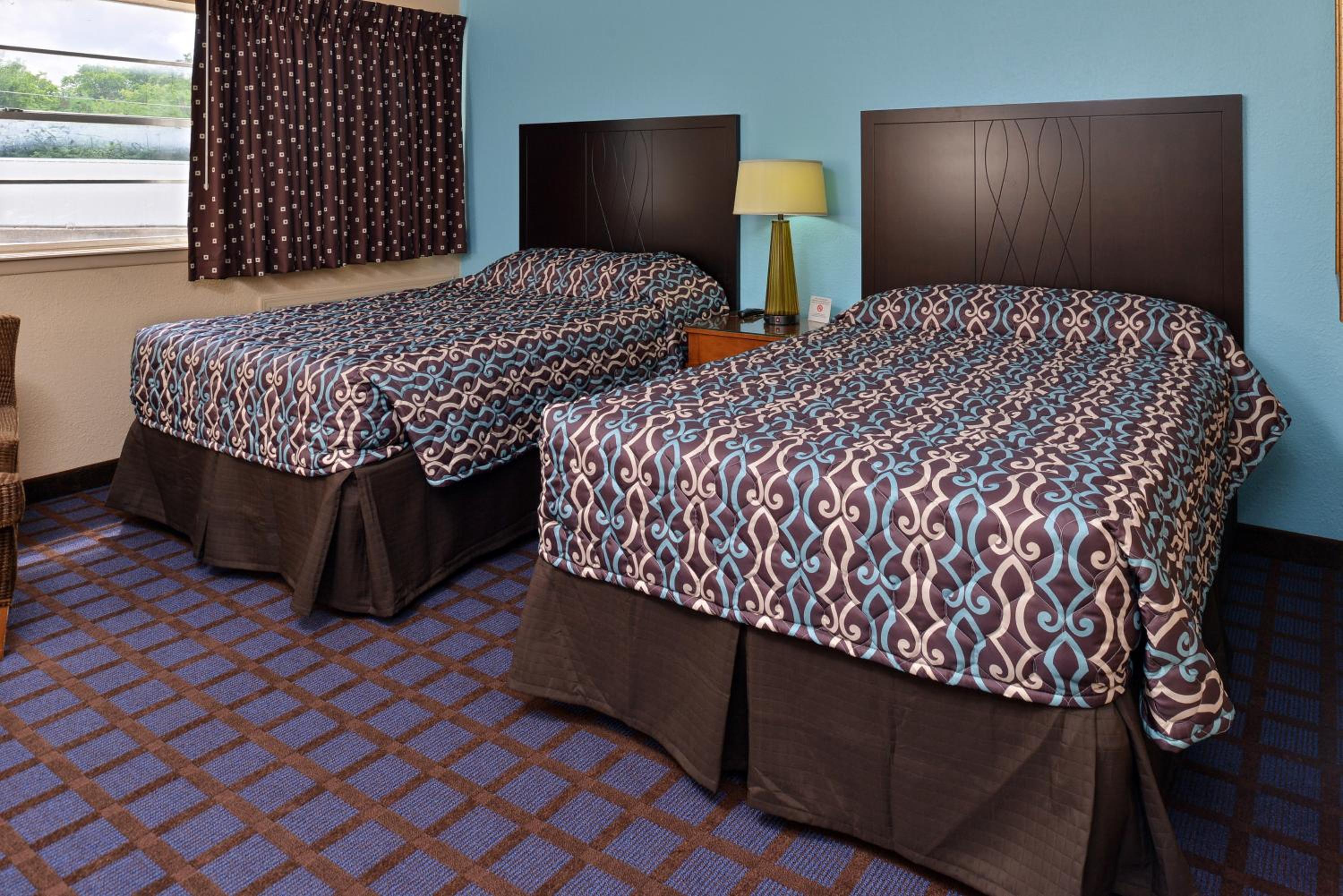 Double Room with Two Double Beds photo 2