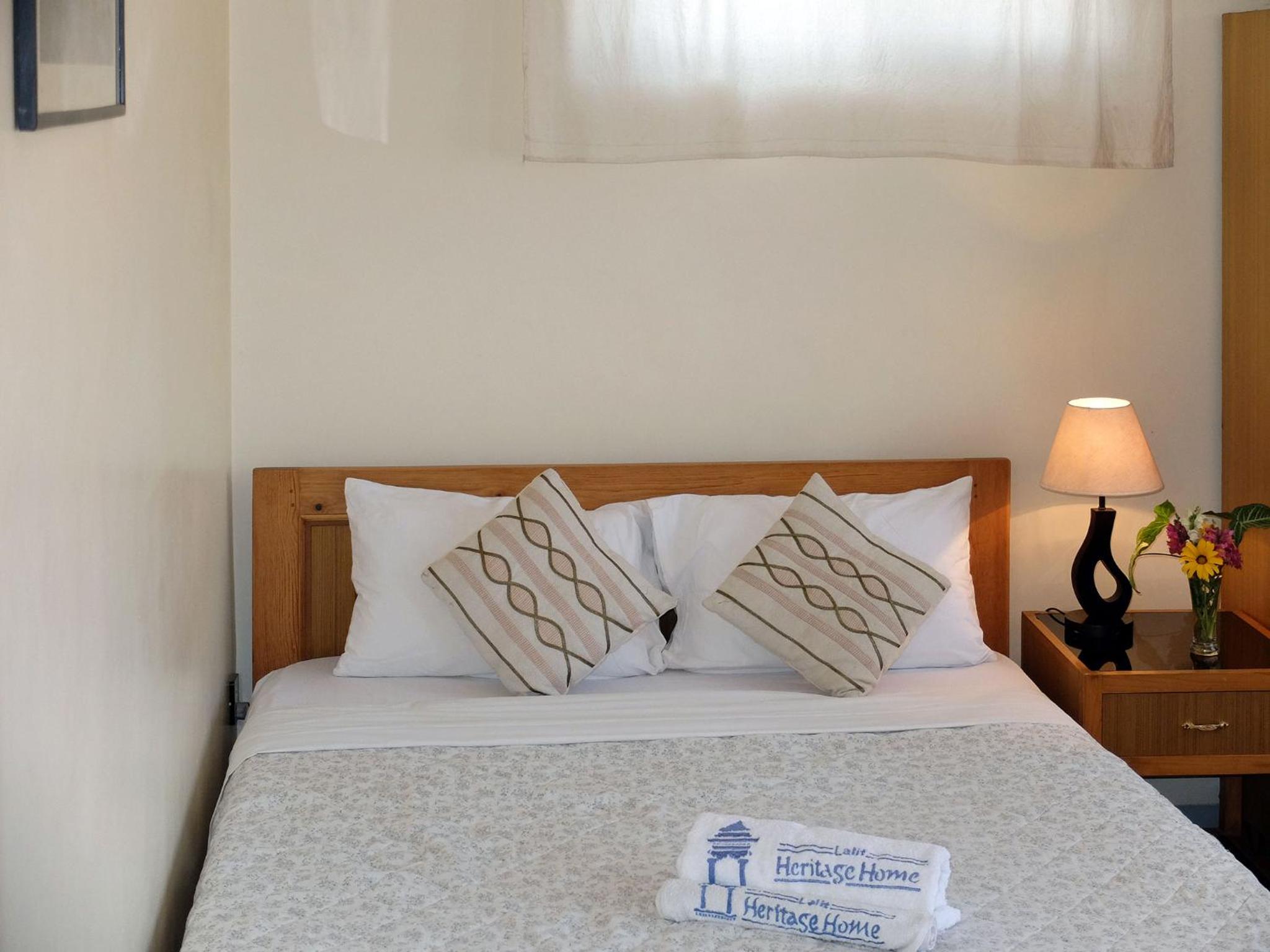 Queen Room photo 1