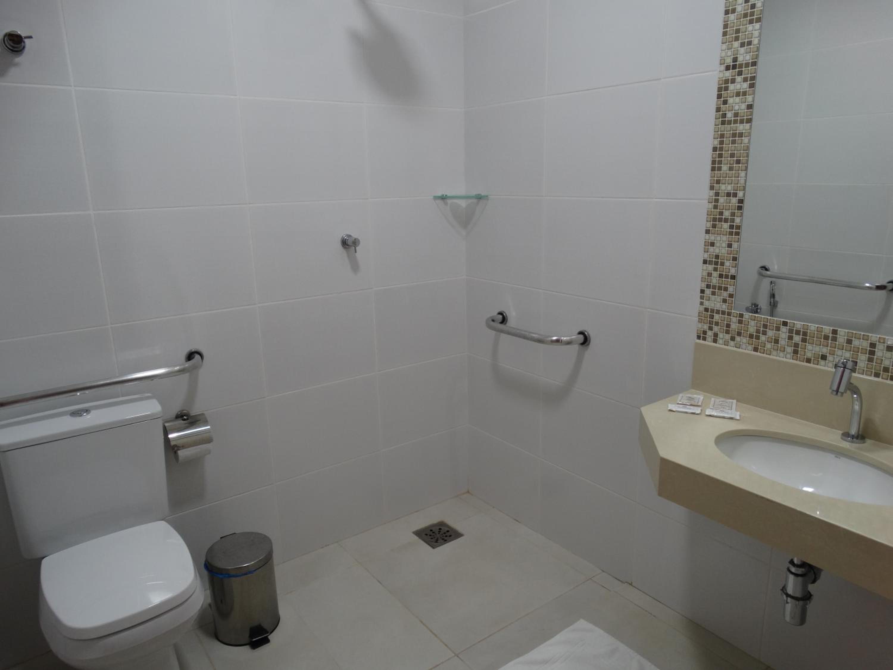 Queen Studio - Disability Access photo 2
