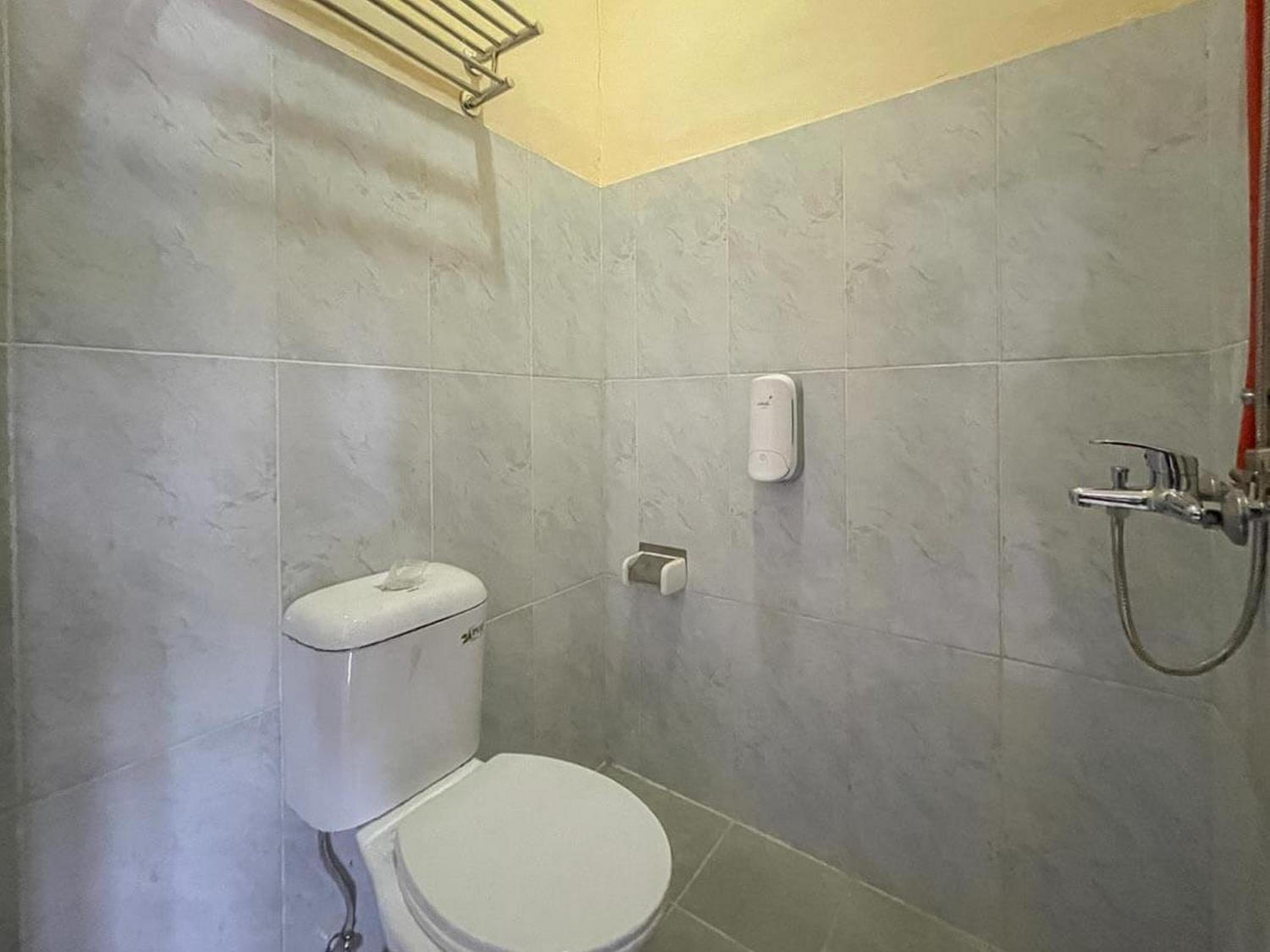 Single Room photo 2