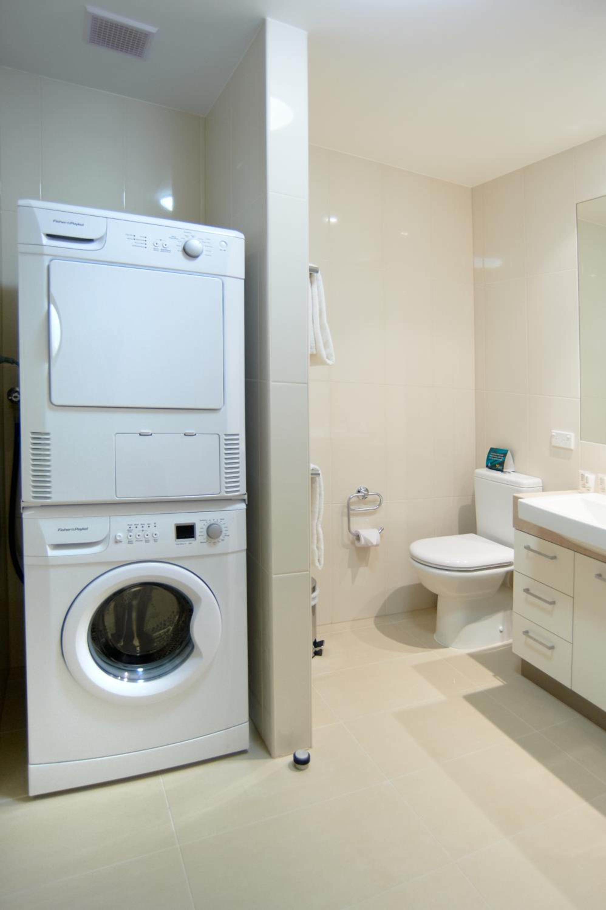 One-Bedroom Apartment - Photo 13
