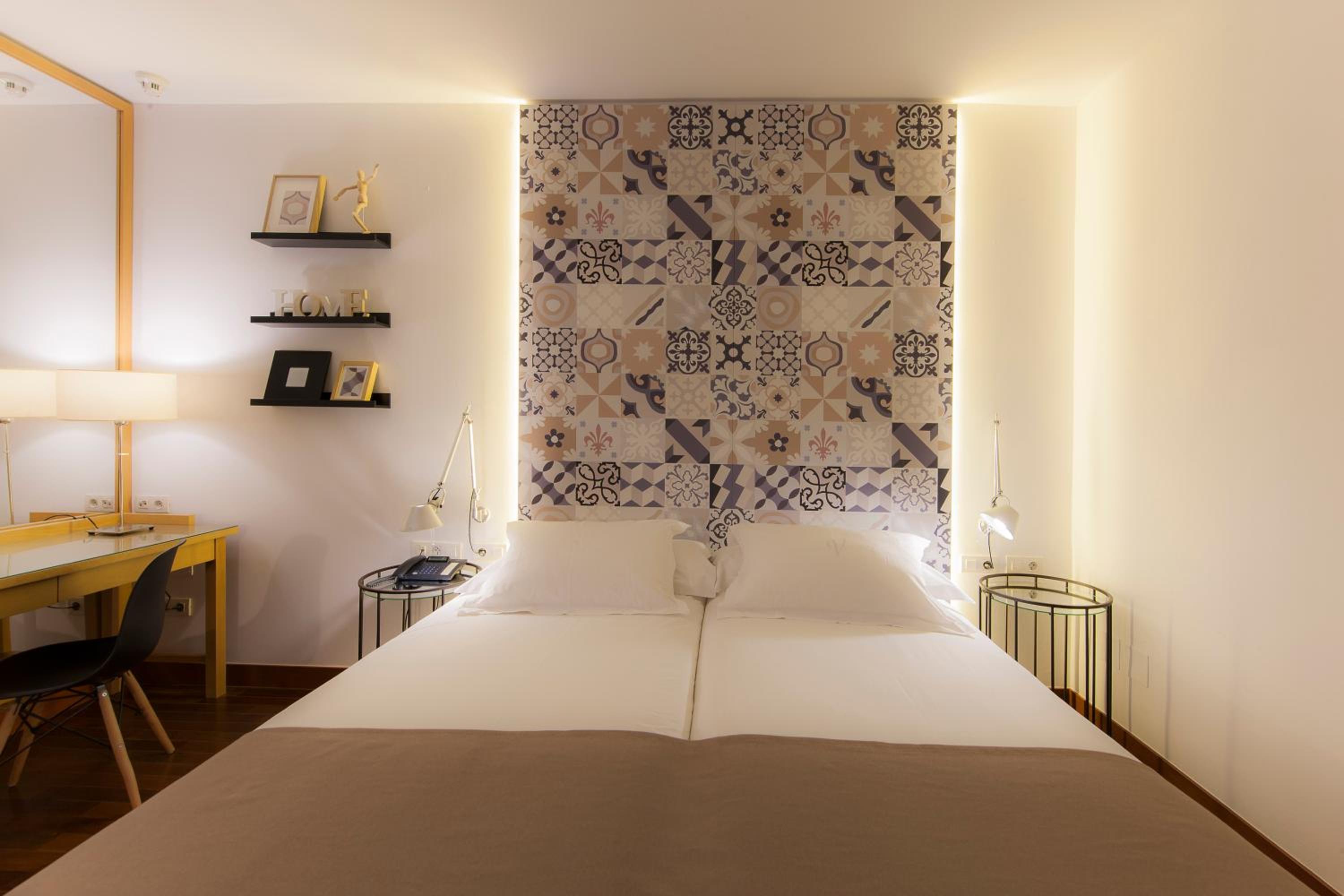 Vincci Room with View
