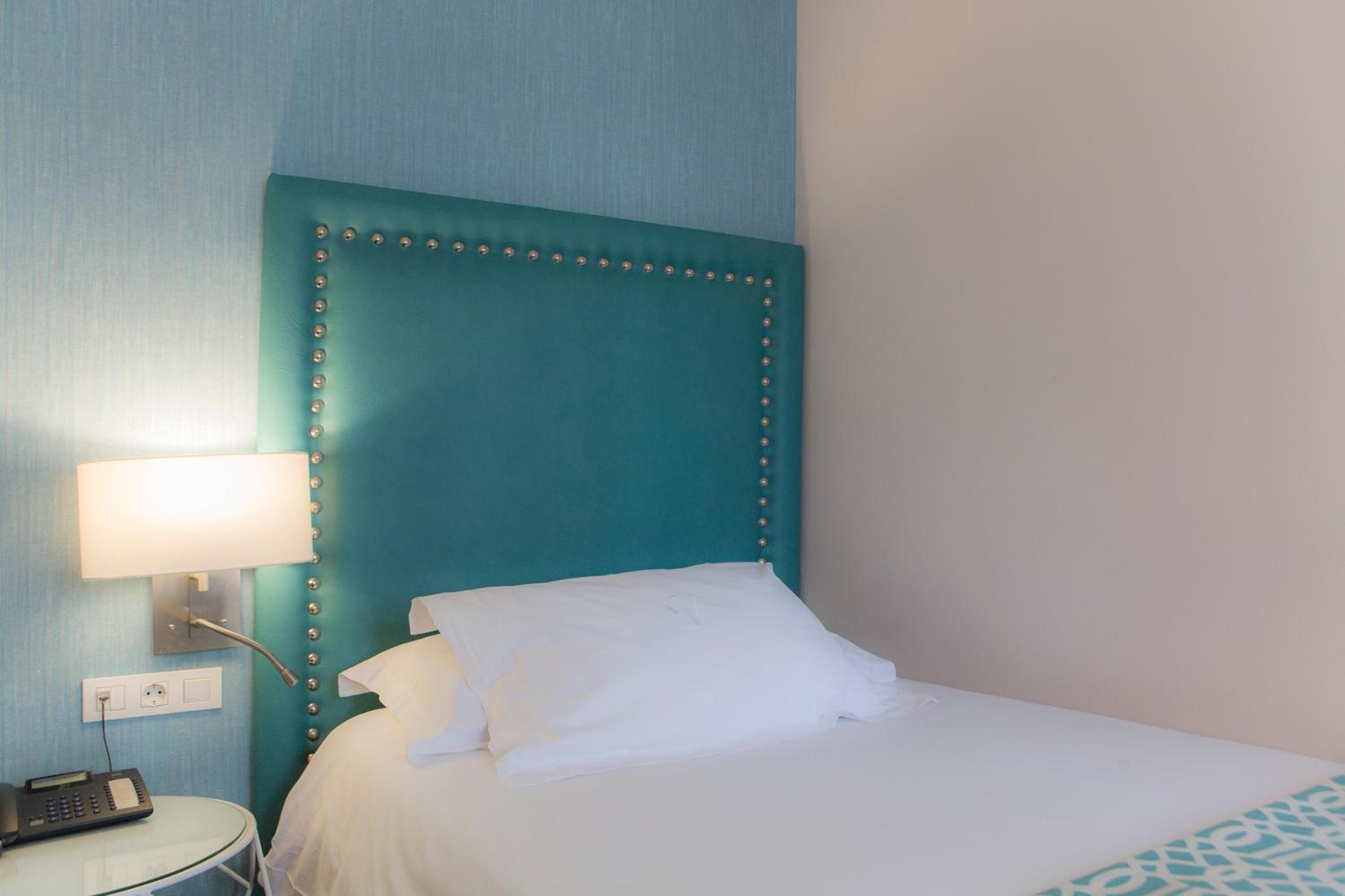 Single Room XS