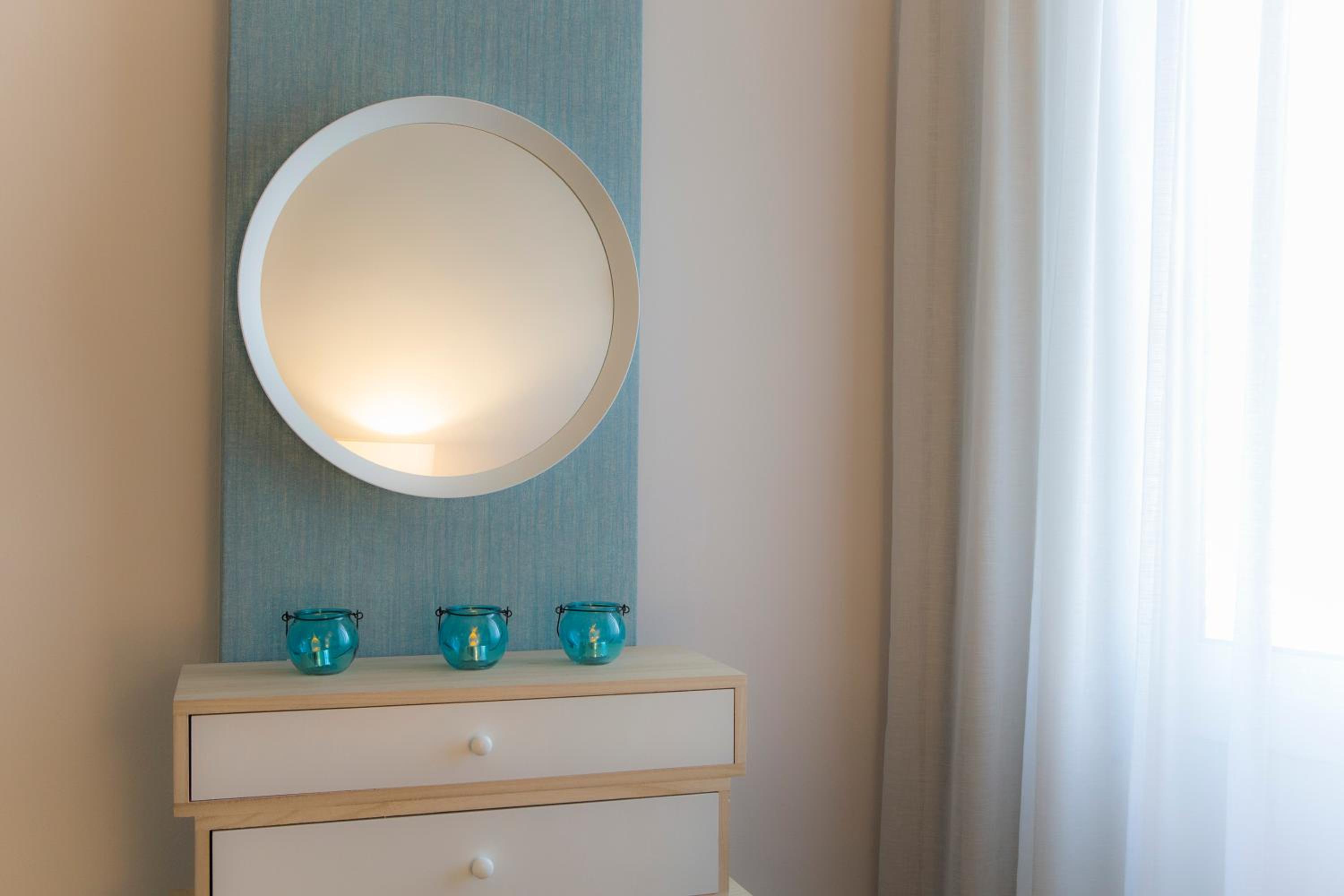 Single Room XS