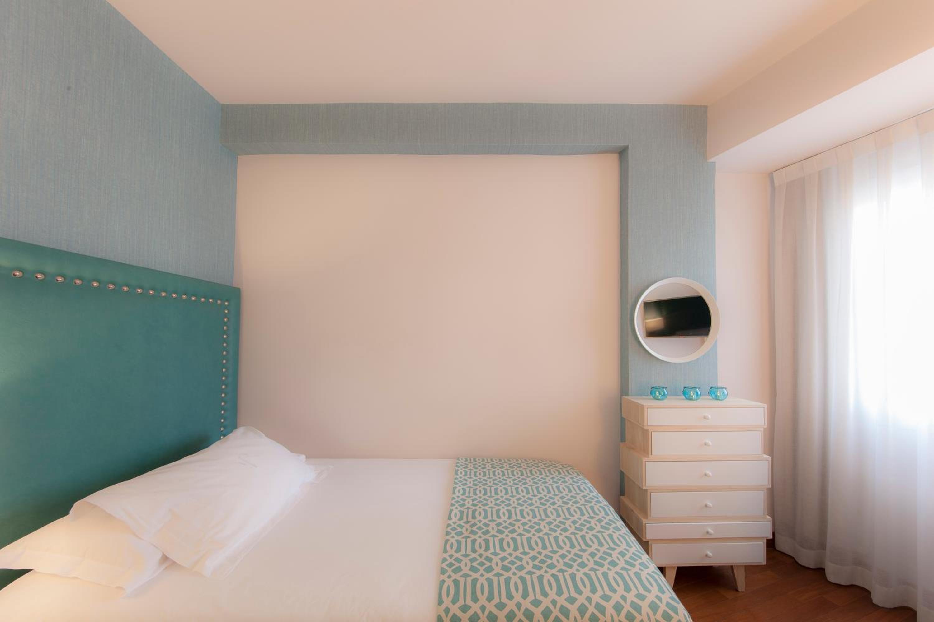 Single Room XS