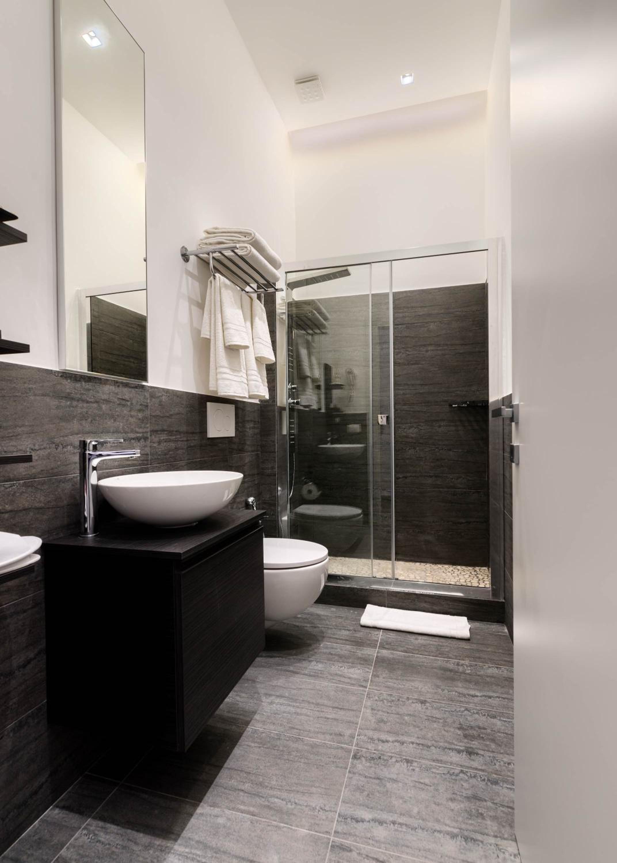 Deluxe Double Room with Balcony photo 3