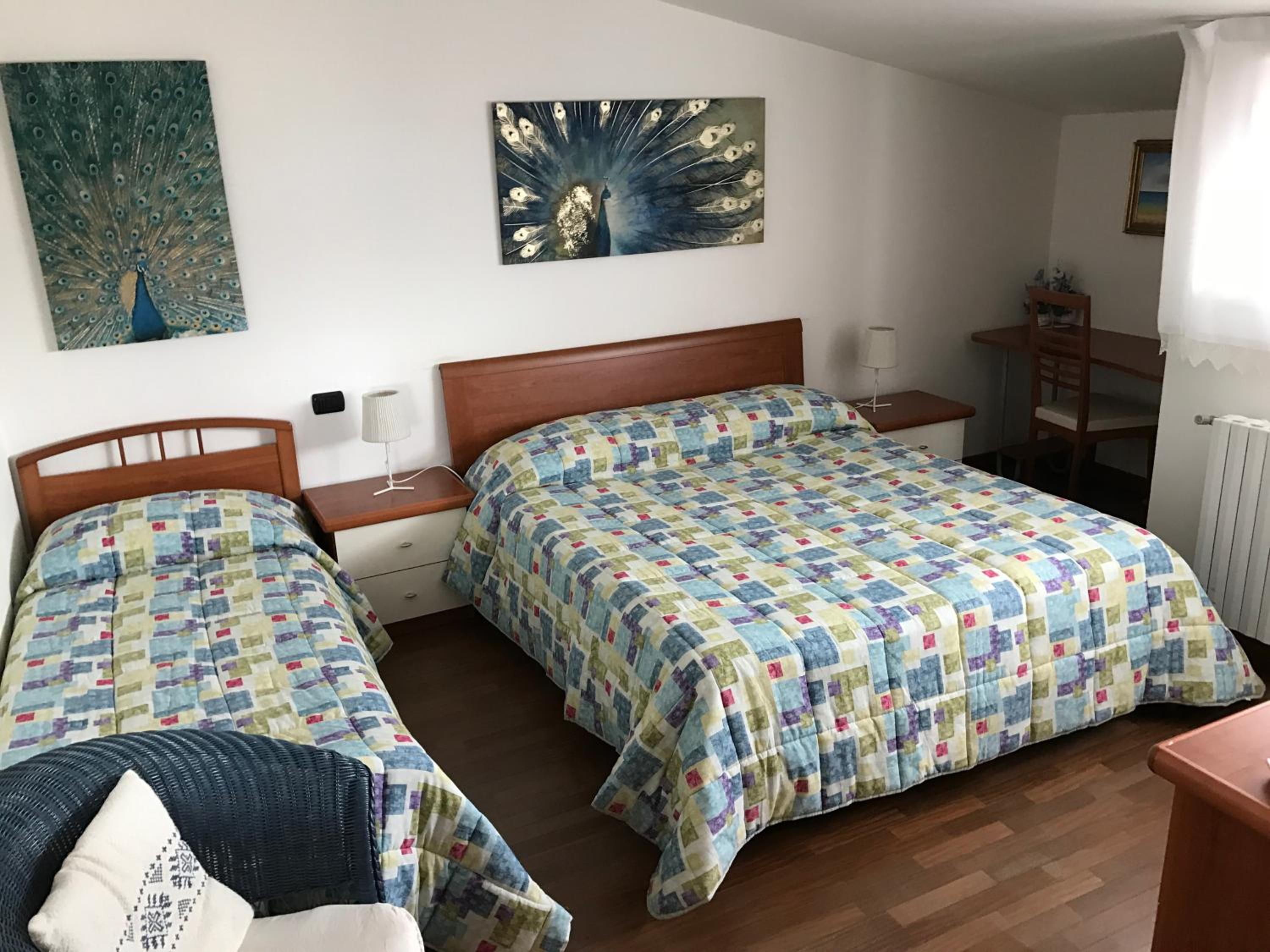 Standard Triple Room - Photo 12