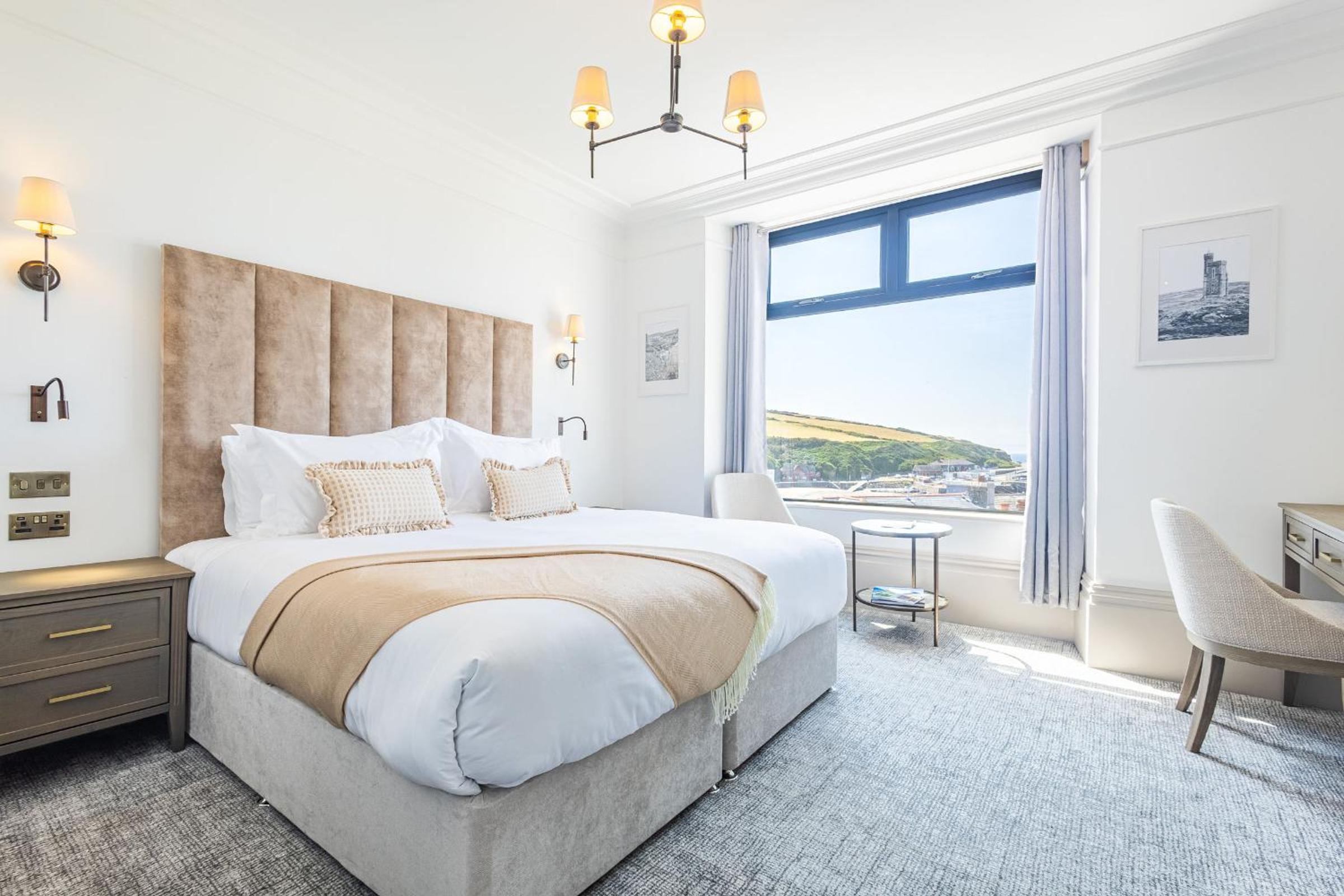 Superior Double or Twin Room with Sea View