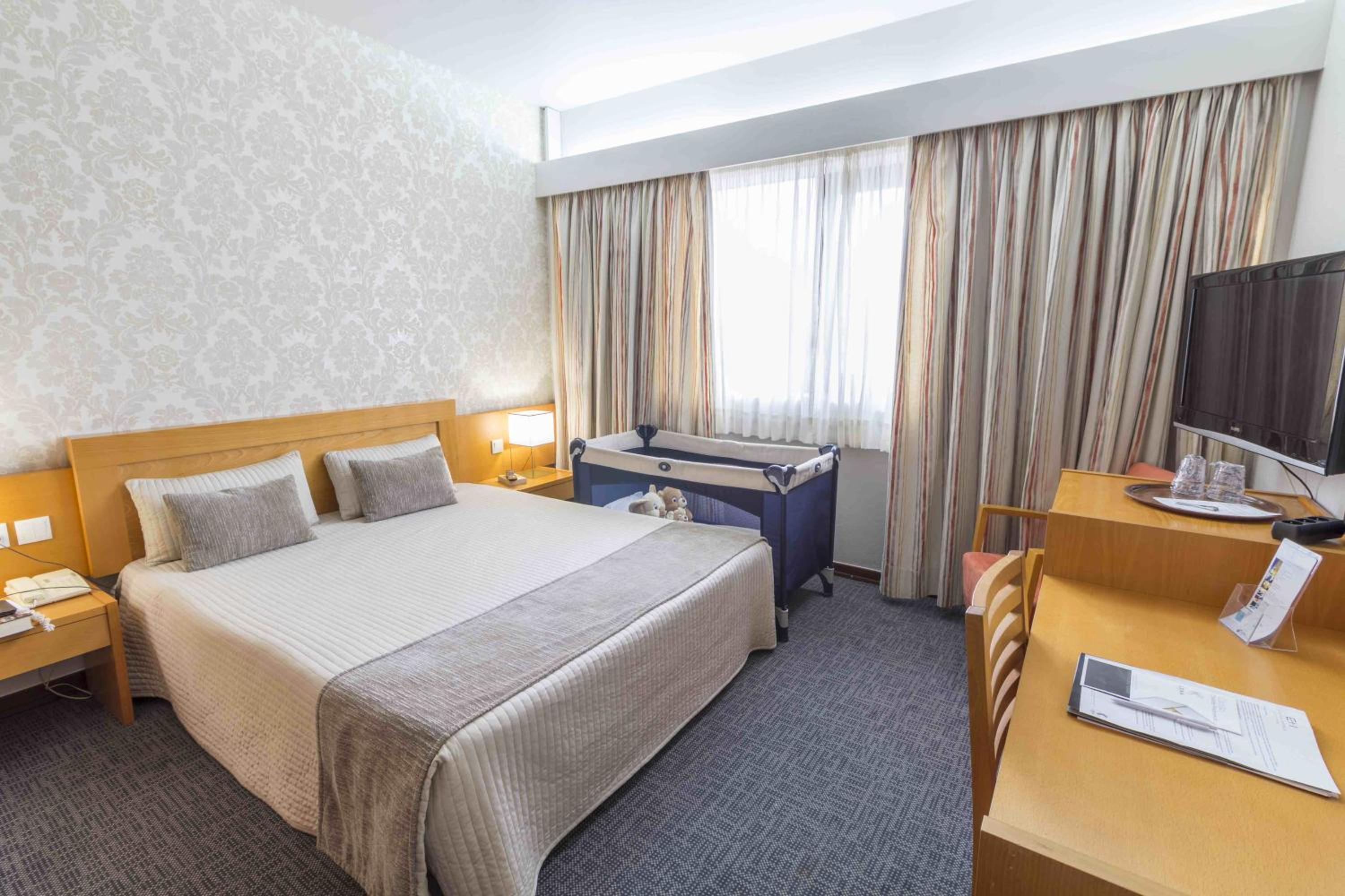 Double Room - Photo 2