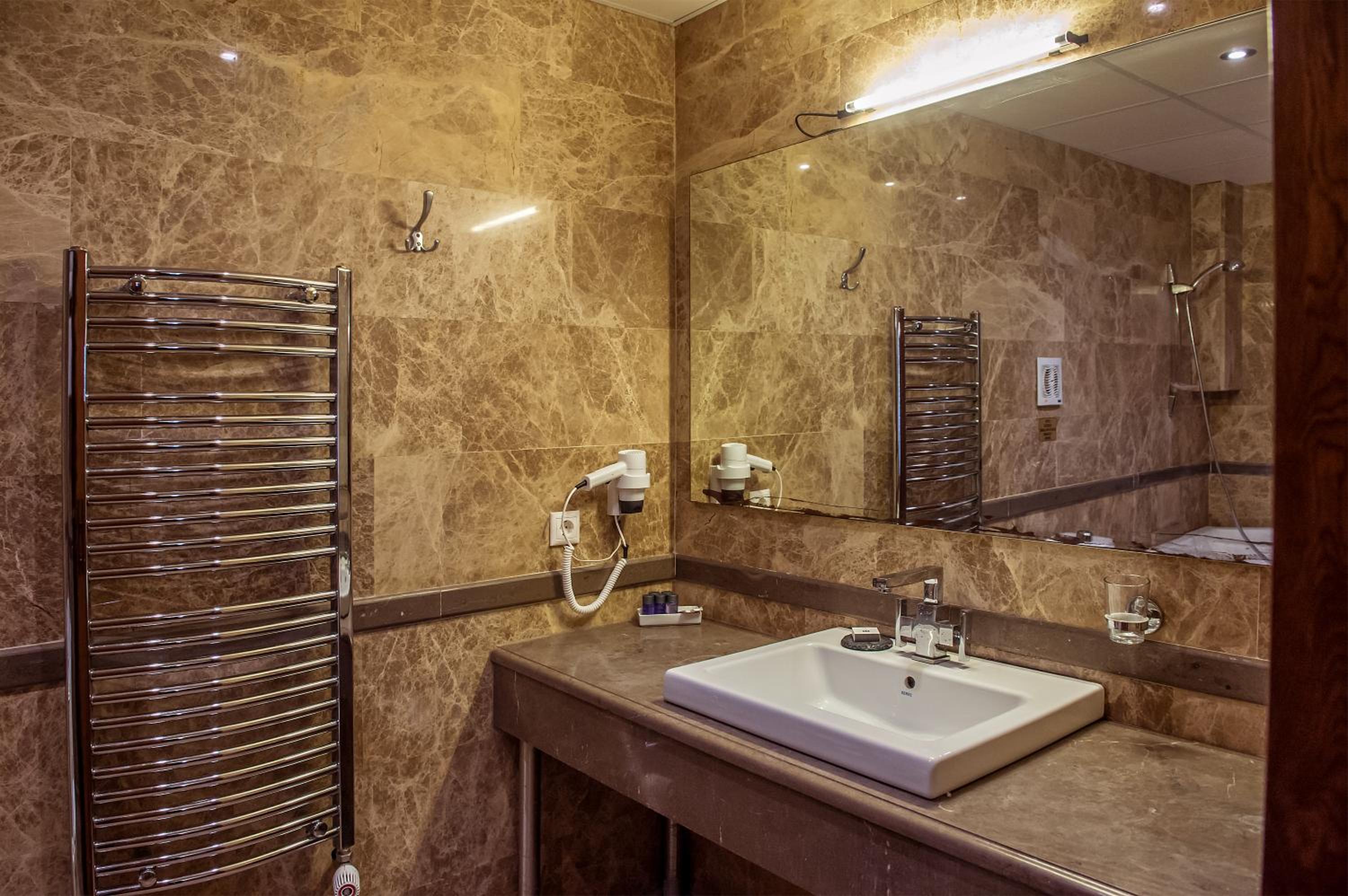 Superior Room - Photo 3