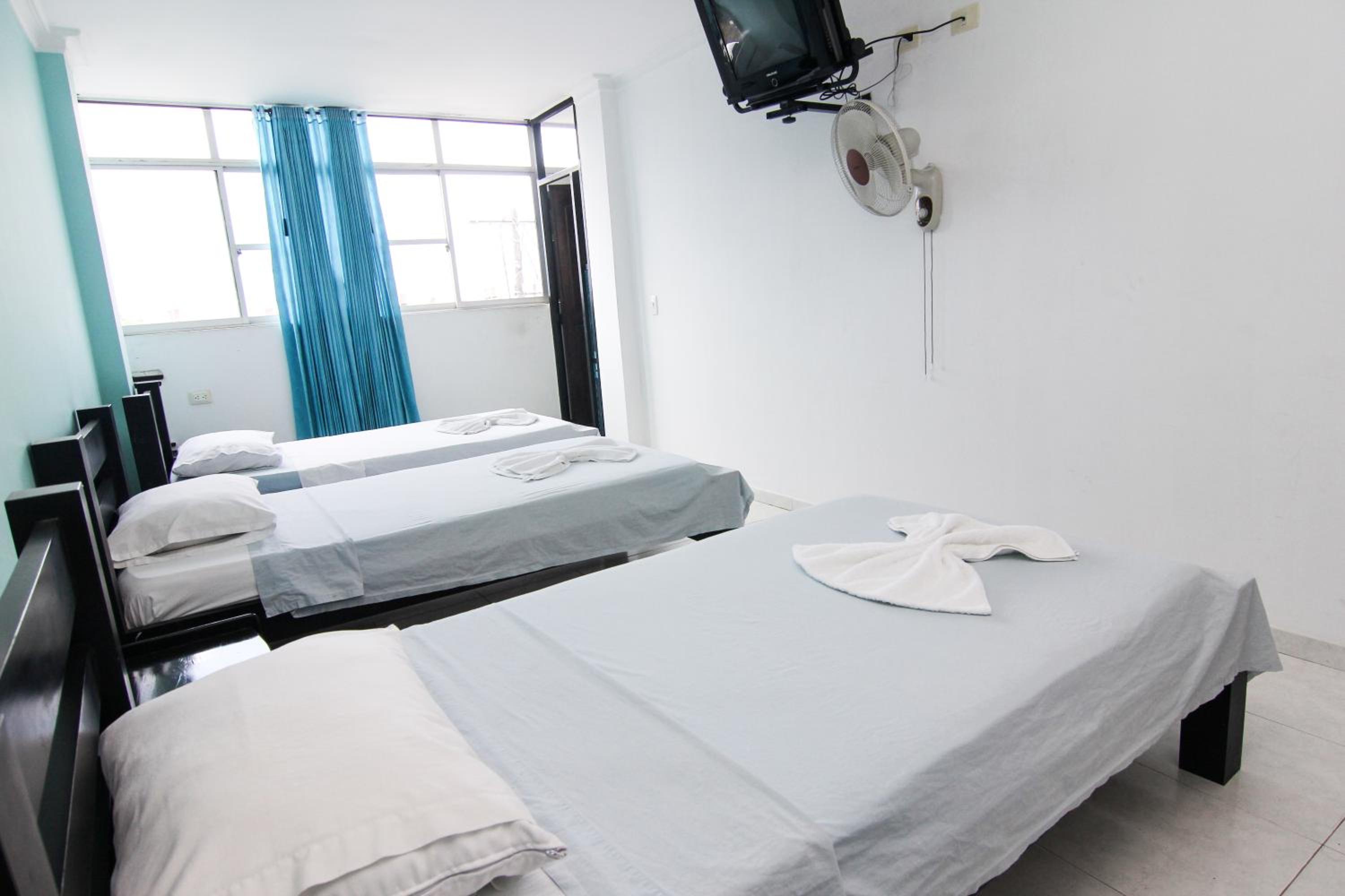 Basic Triple Room photo 2