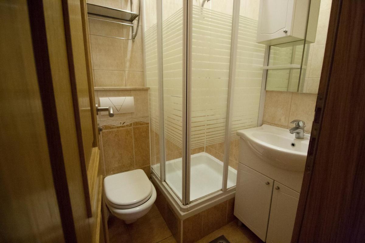 Apartment - Ground Floor photo 2