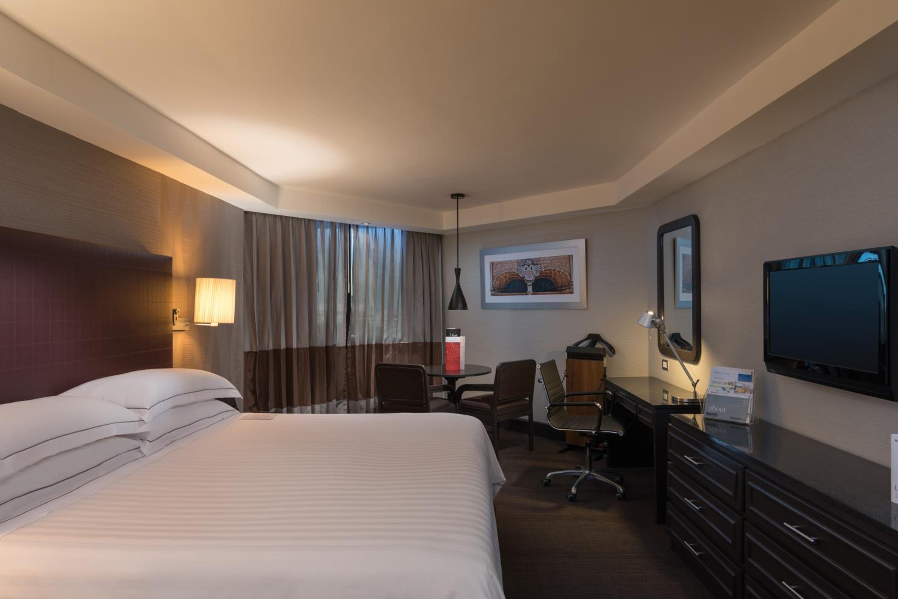 Superior Club Premium Room with Free WiFi