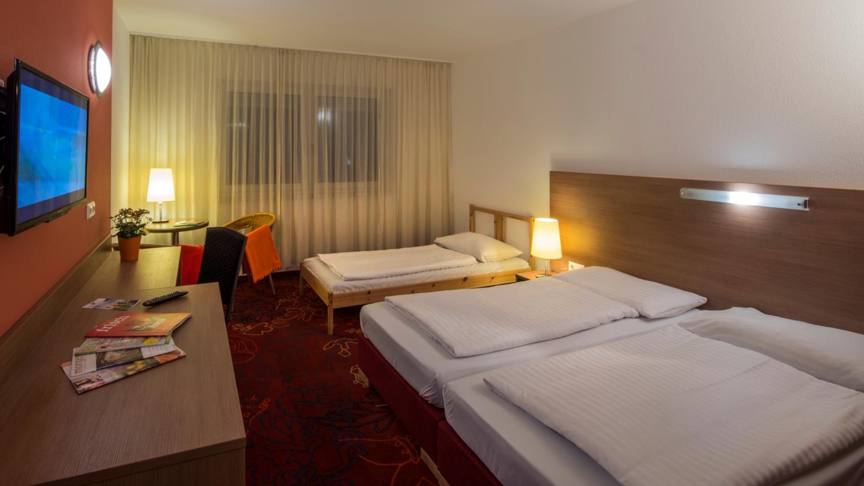 Comfort Triple Room - Photo 2