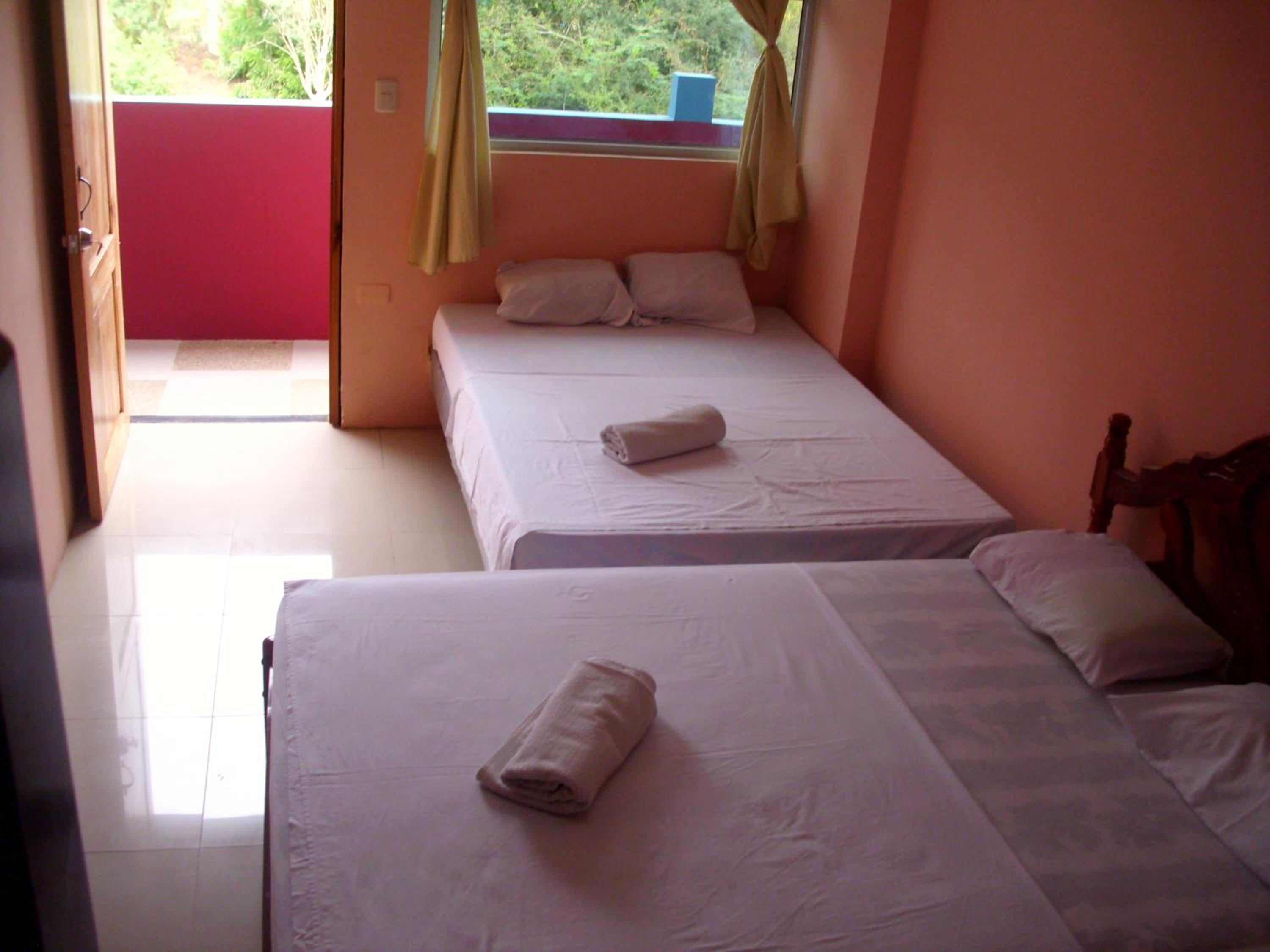 Triple Room photo 2