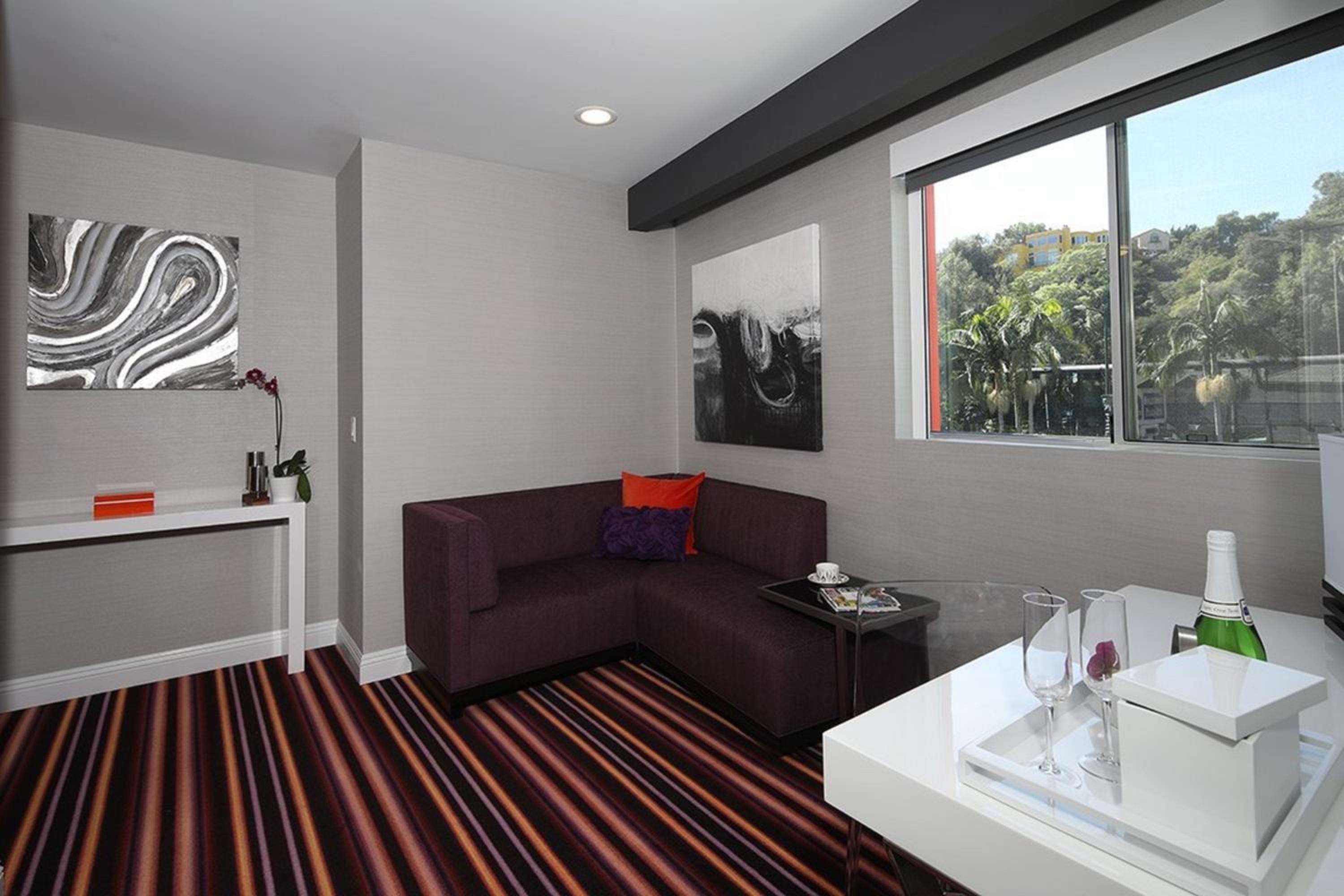 Two-Bedroom Suite photo 2