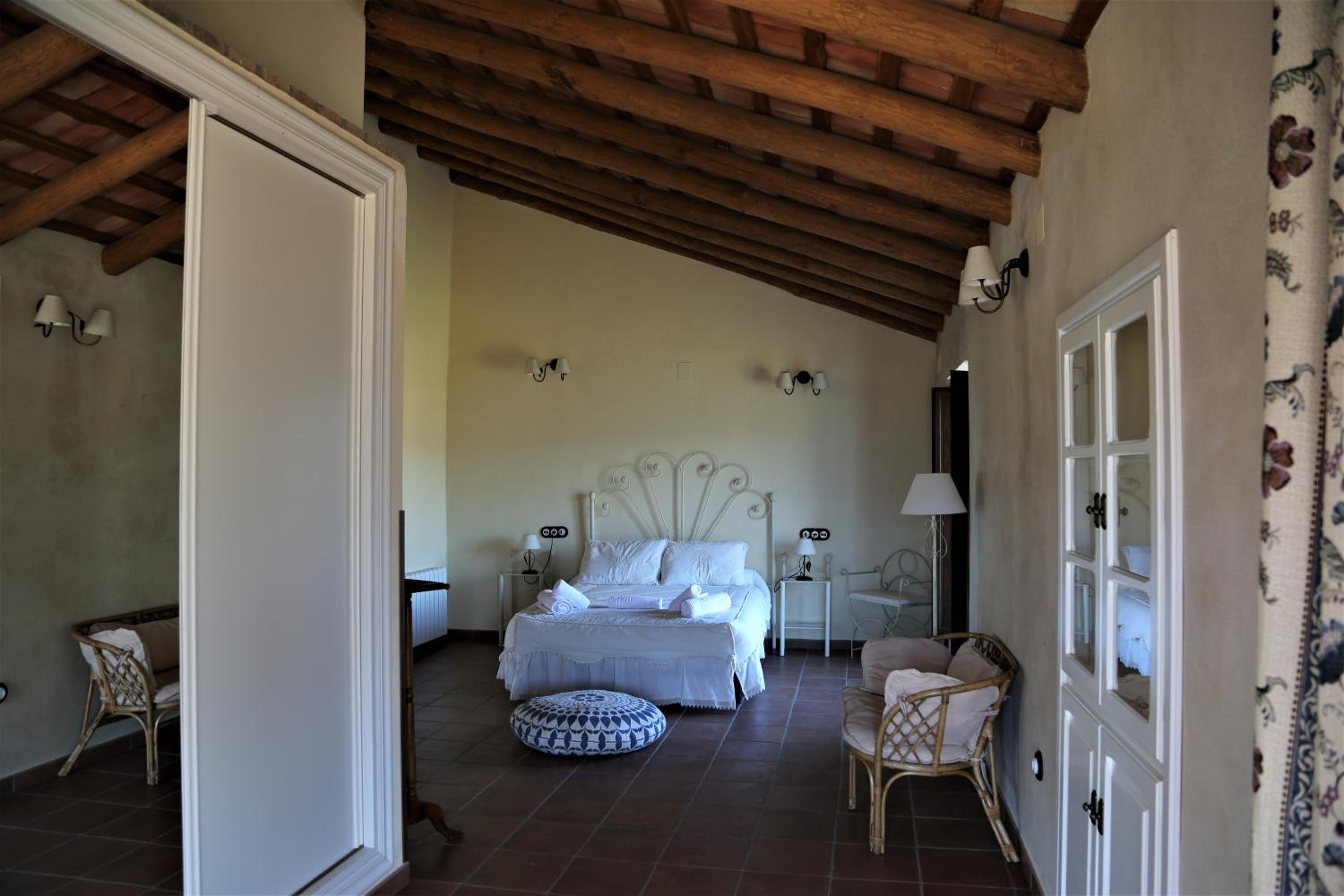 Casa de cuatro habitaciones
