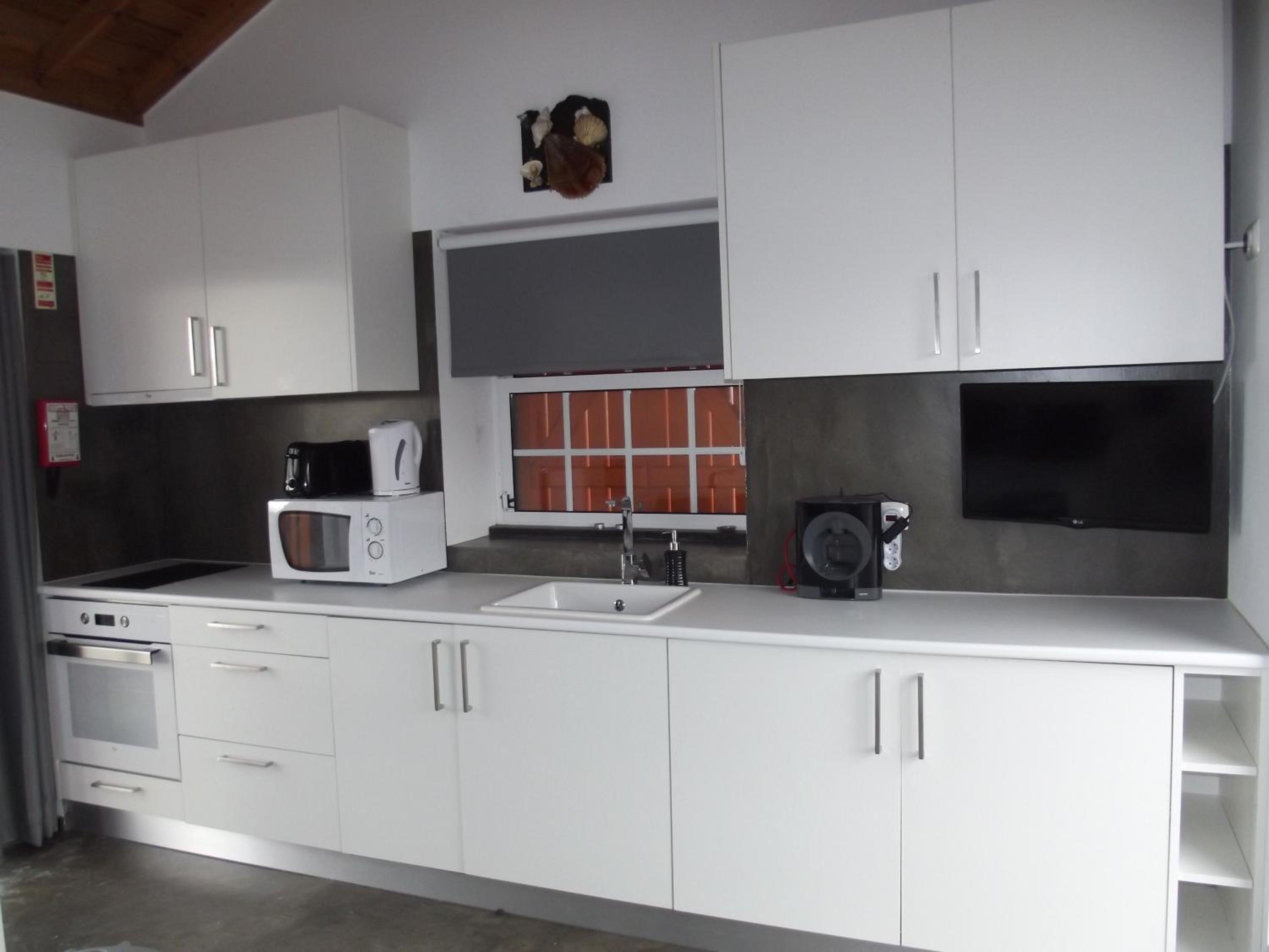 Studio Apartment with Sea View - Photo 23