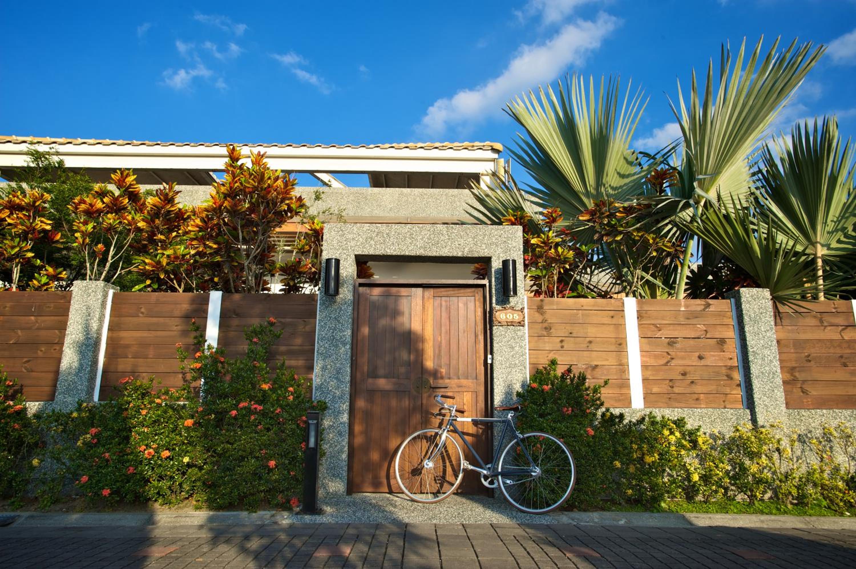 Earl Villa with Private Pool photo 3