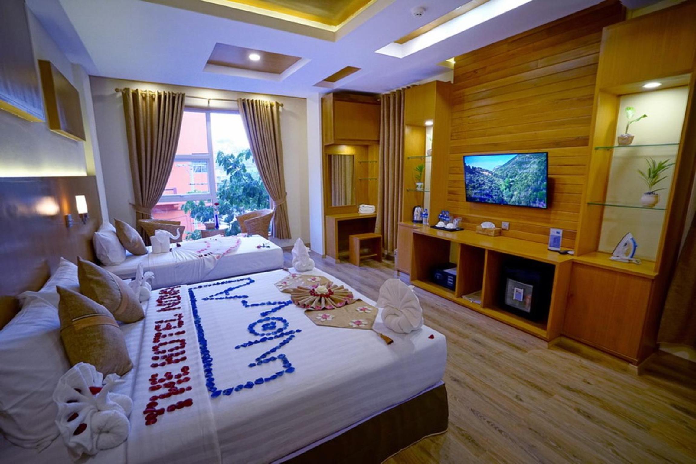 Junior Suite - Photo 1