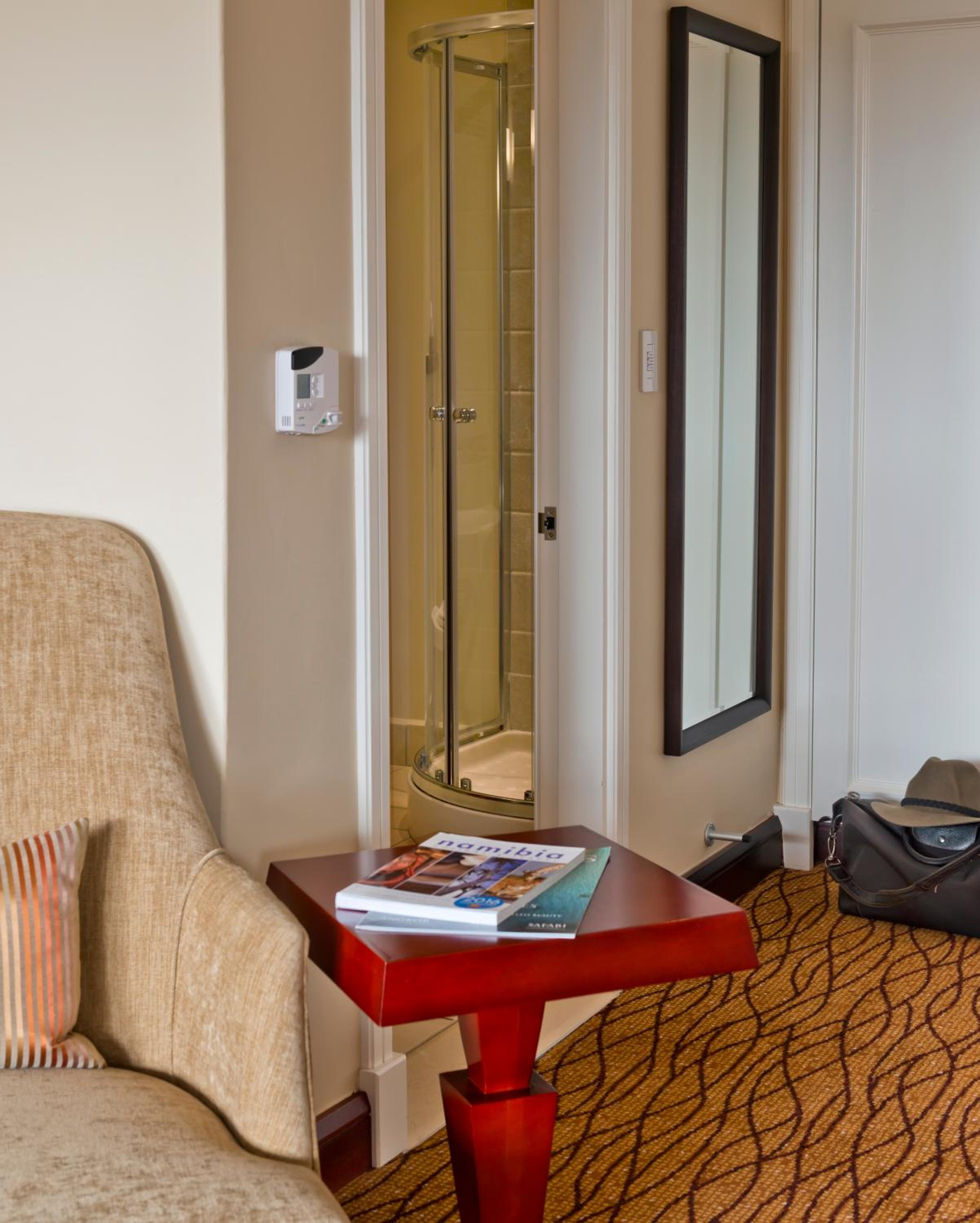 AVANI Superior Room - Photo 4