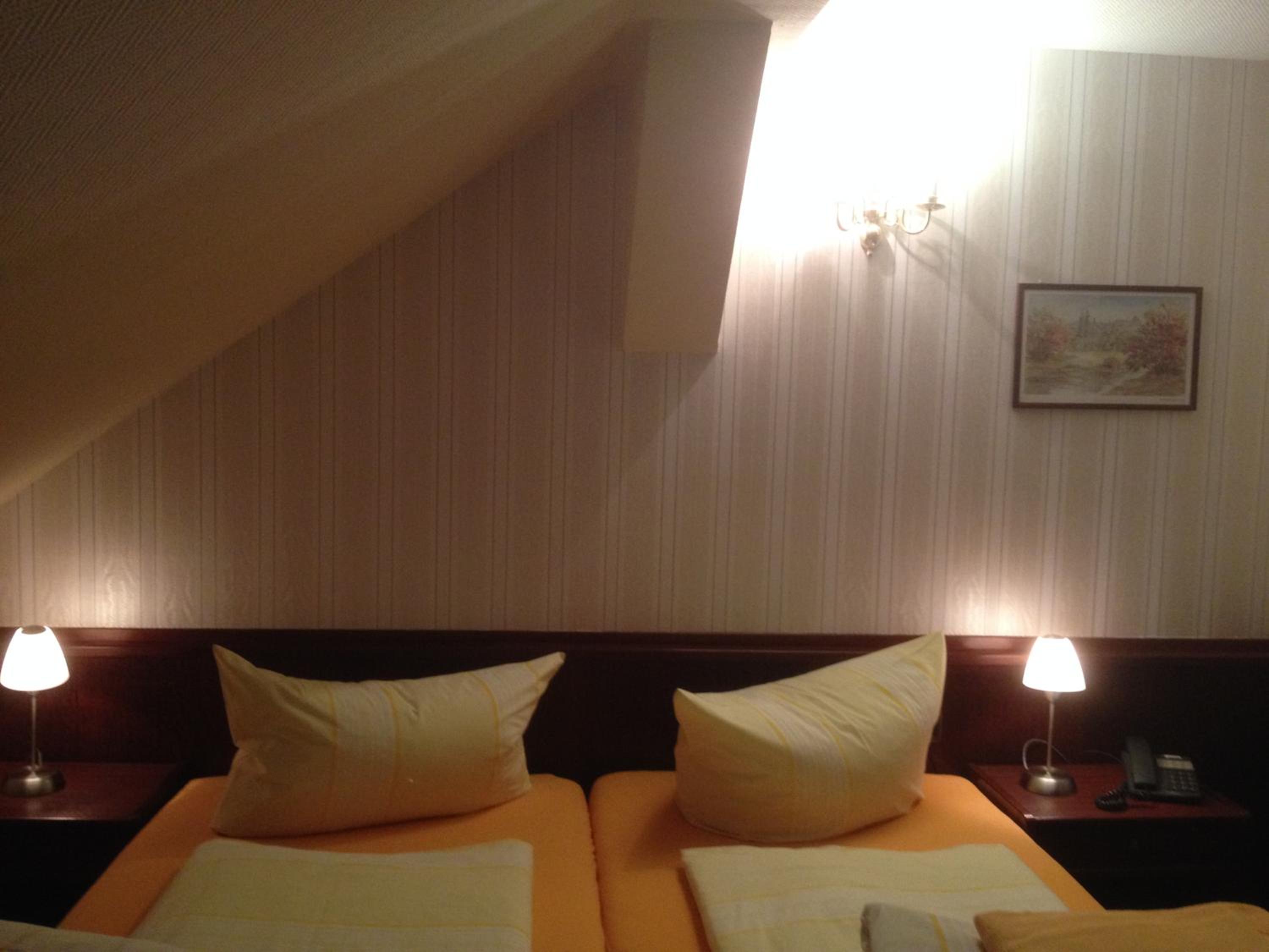 Double or Twin Room photo 3