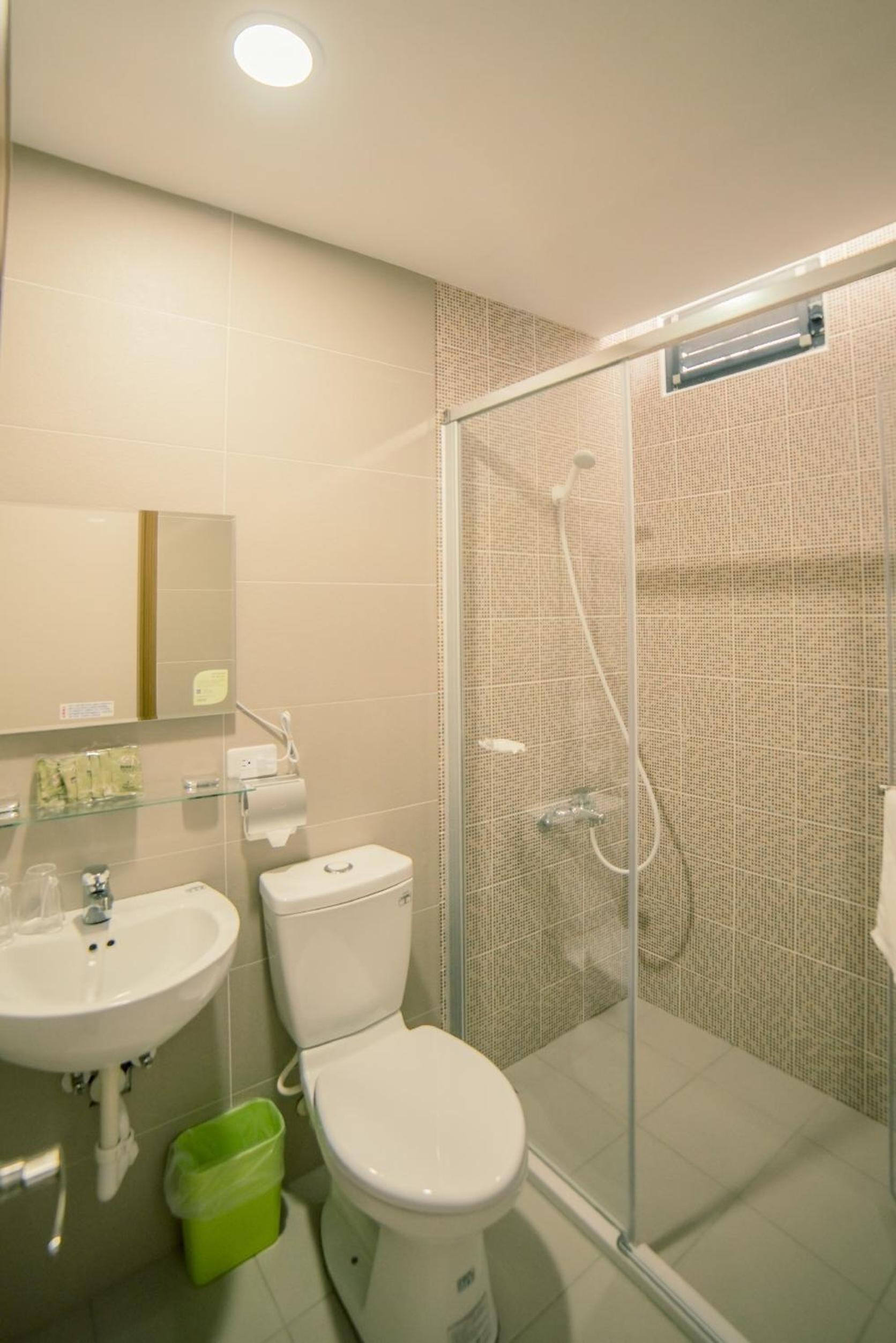 Double Room with Private Bathroom photo 3